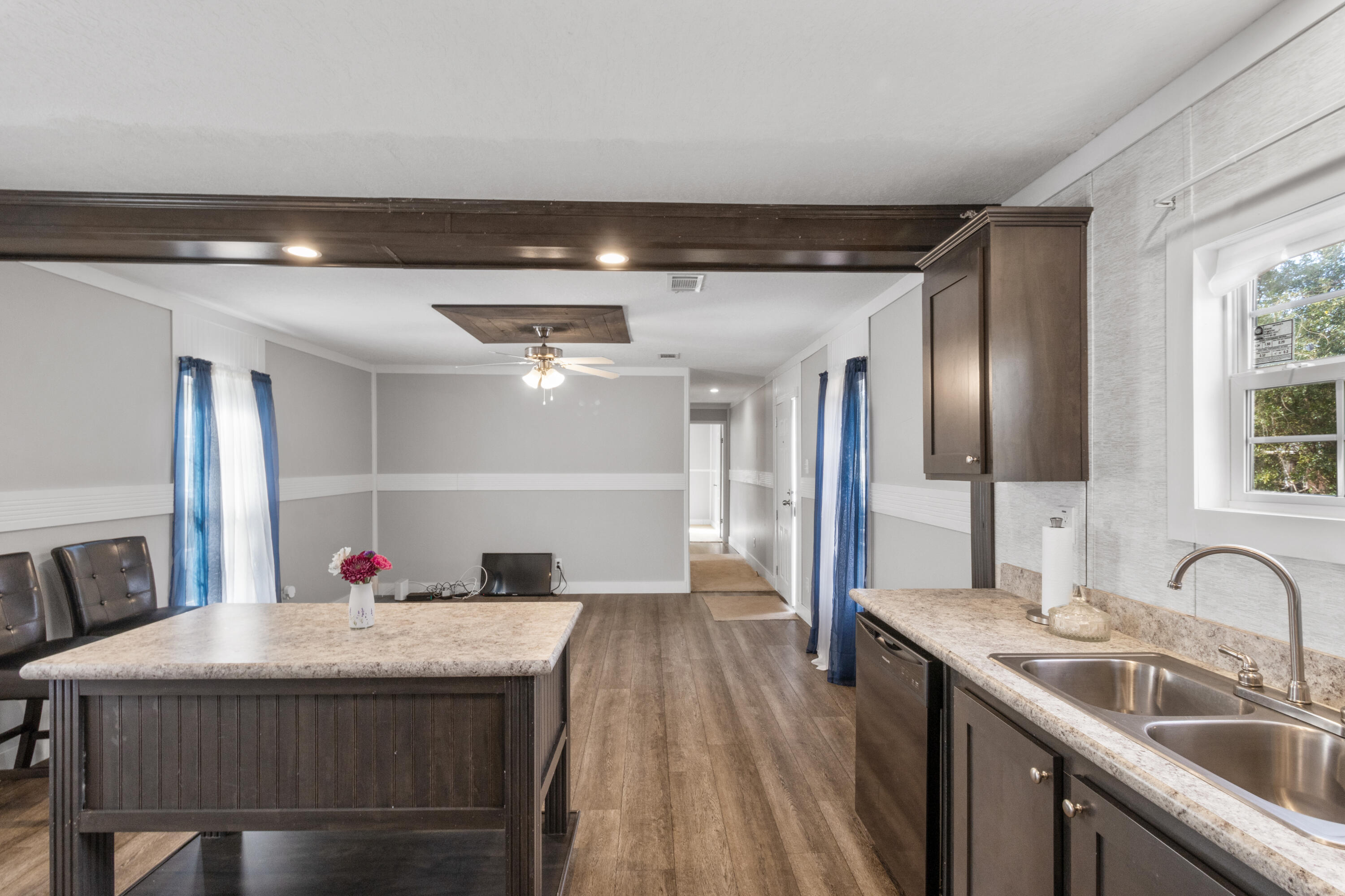 MAGNOLIA BAYE - Residential