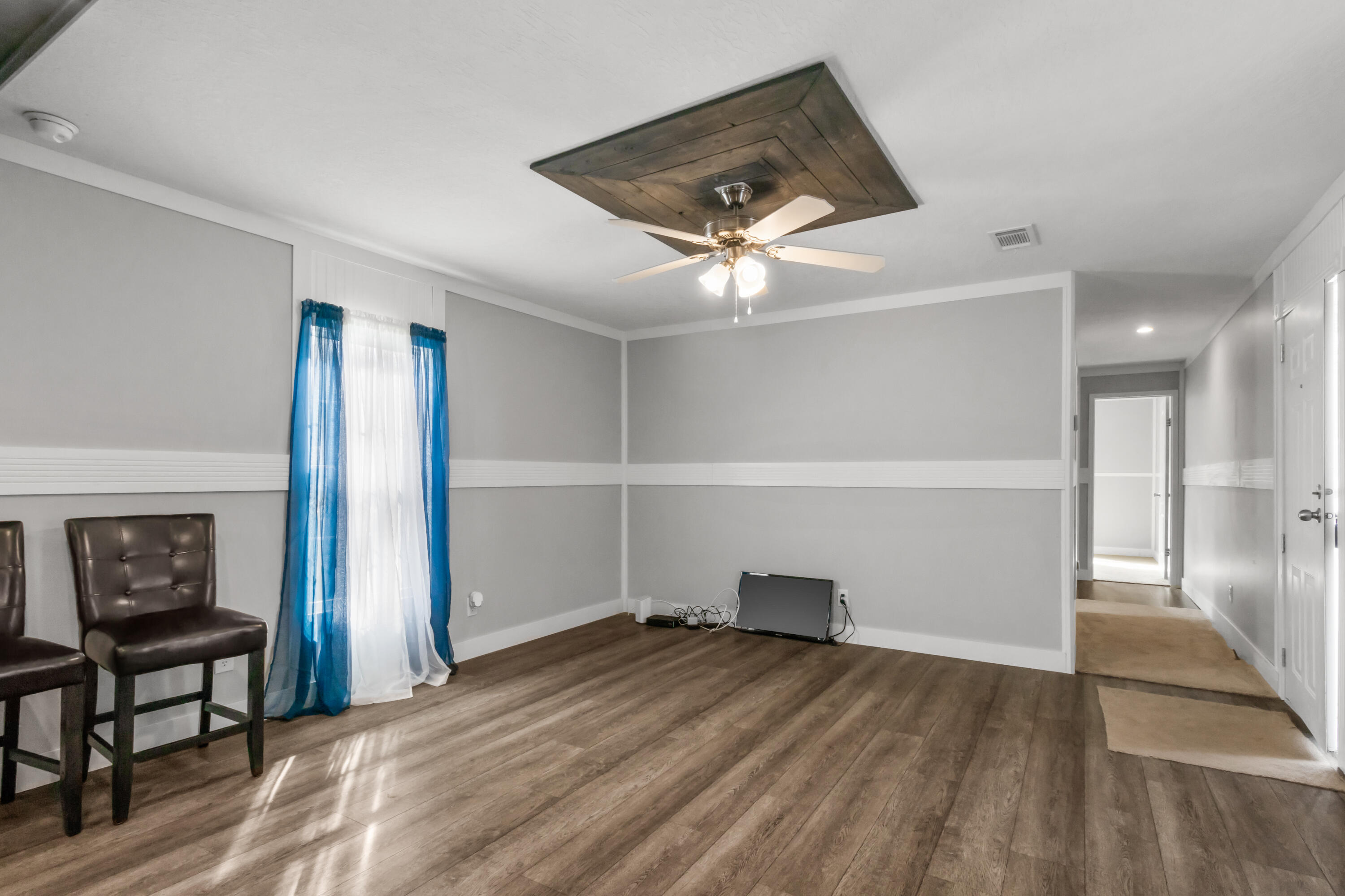 MAGNOLIA BAYE - Residential
