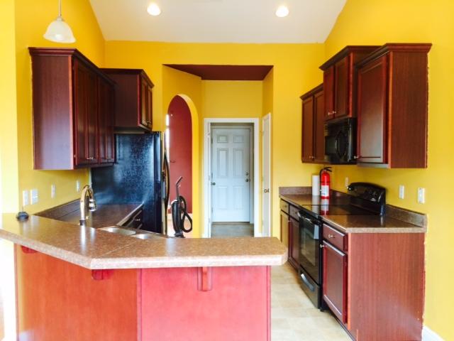 ROLLING RIDGE - Residential Lease