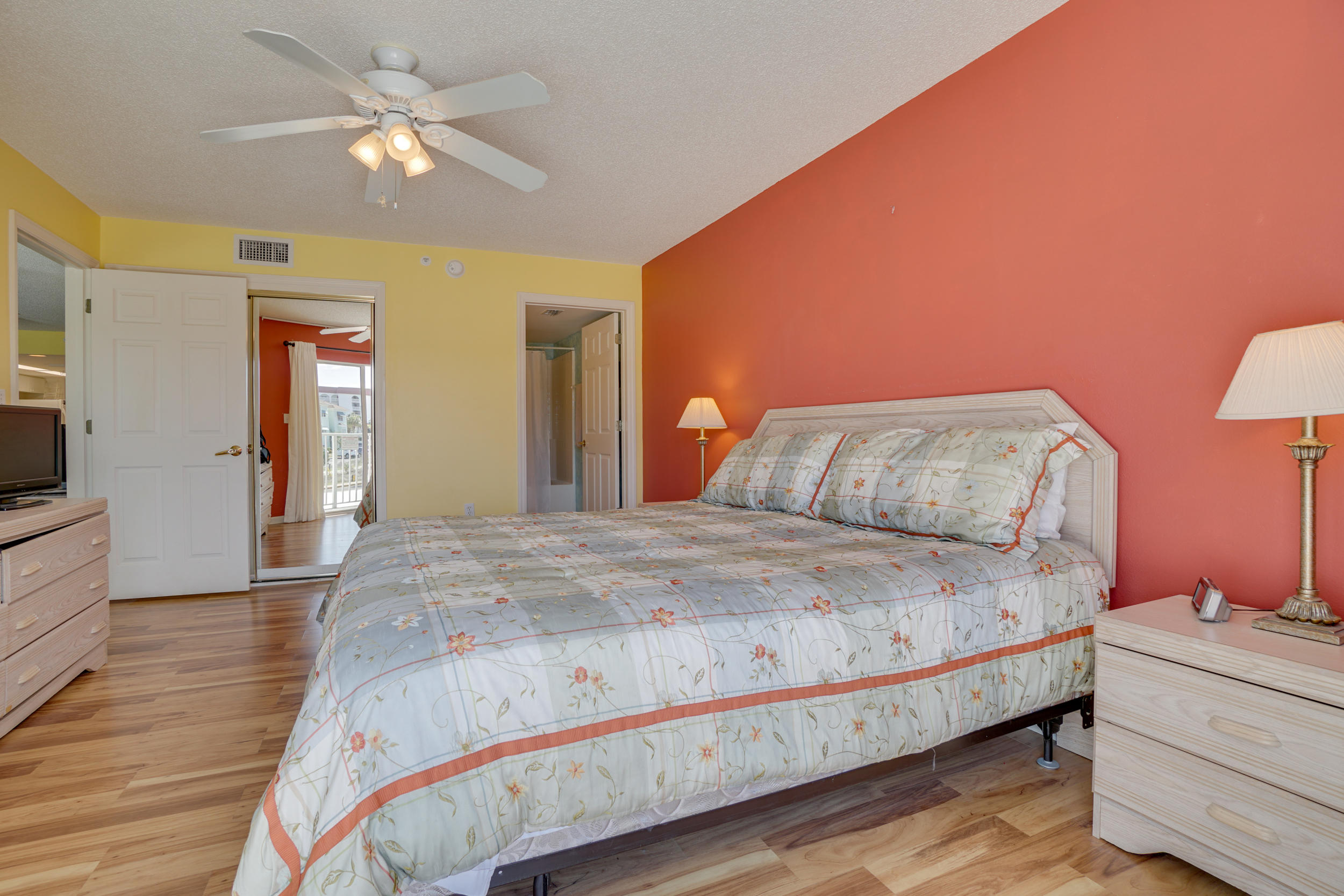 SEACREST CONDOMINIUMS - Residential