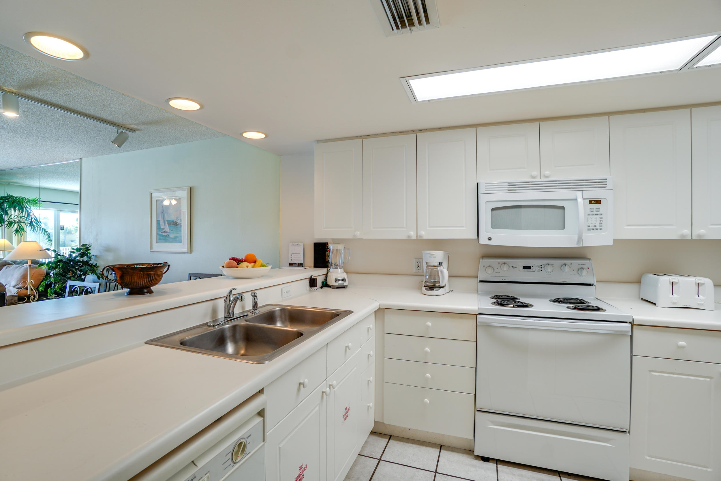 SEACREST CONDOMINIUMS - Residential