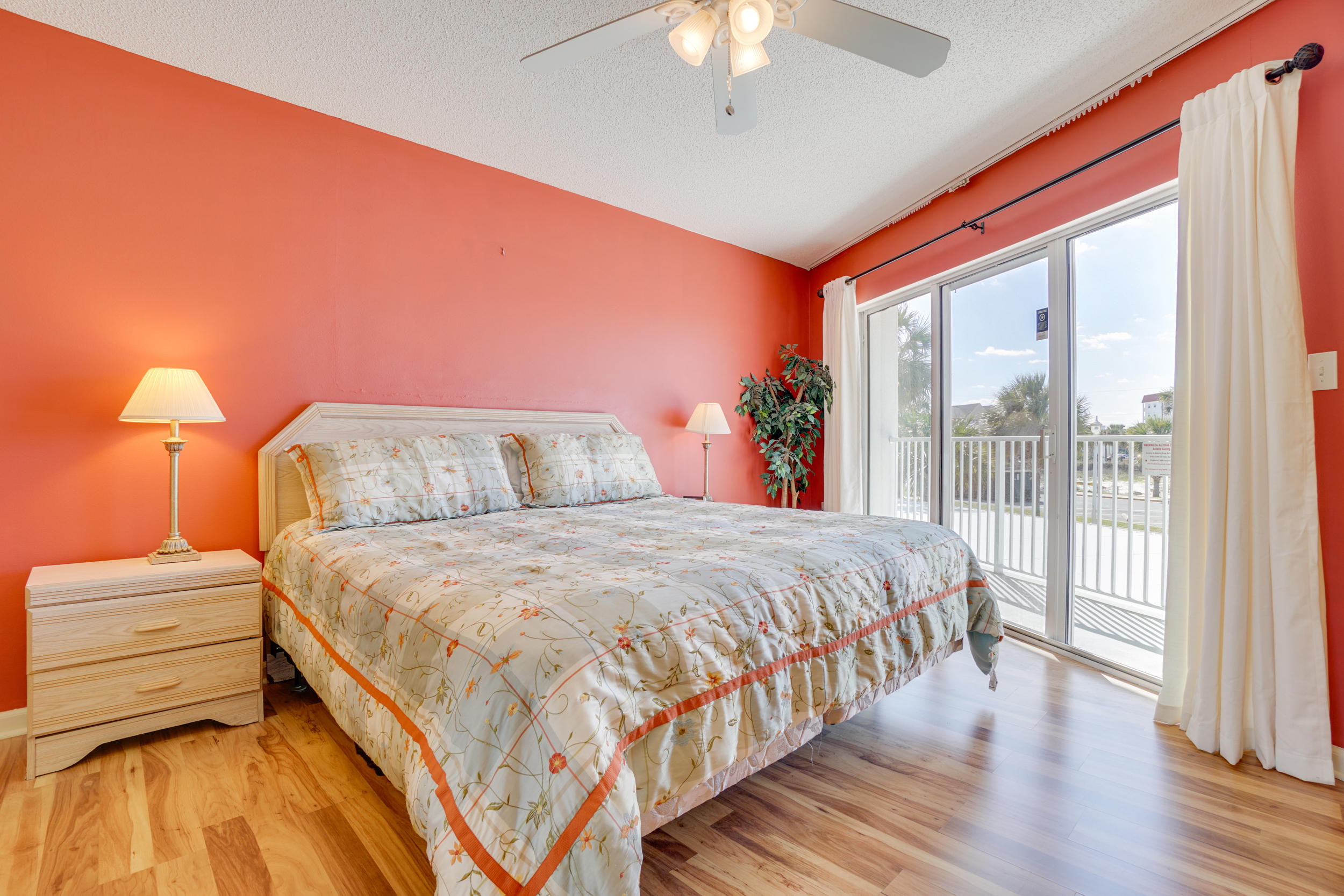 SEACREST CONDOMINIUMS - Residential