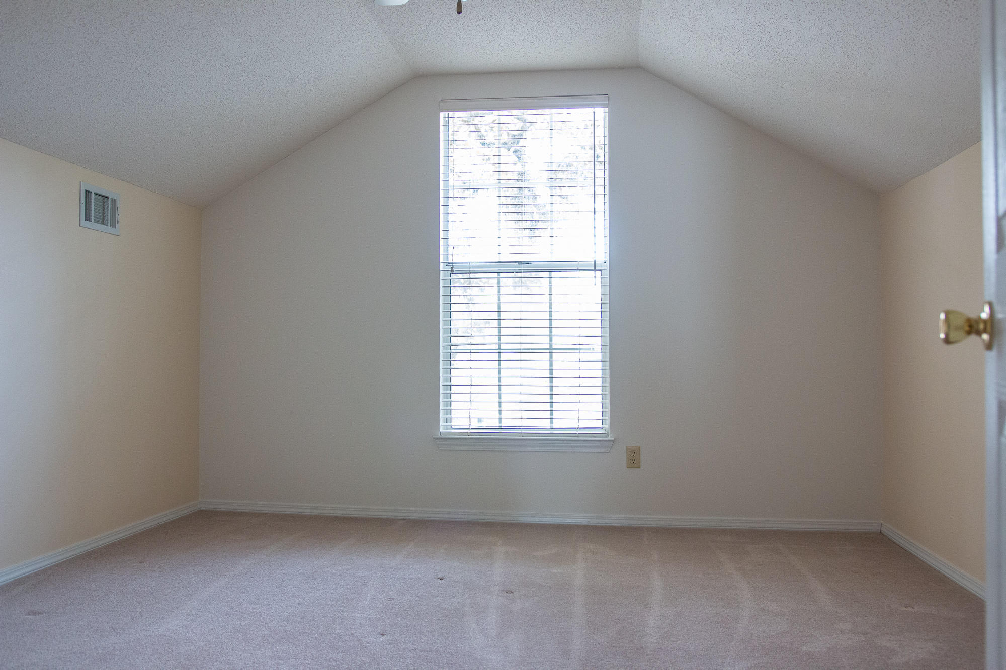 MOSSY OAKS - Residential Lease