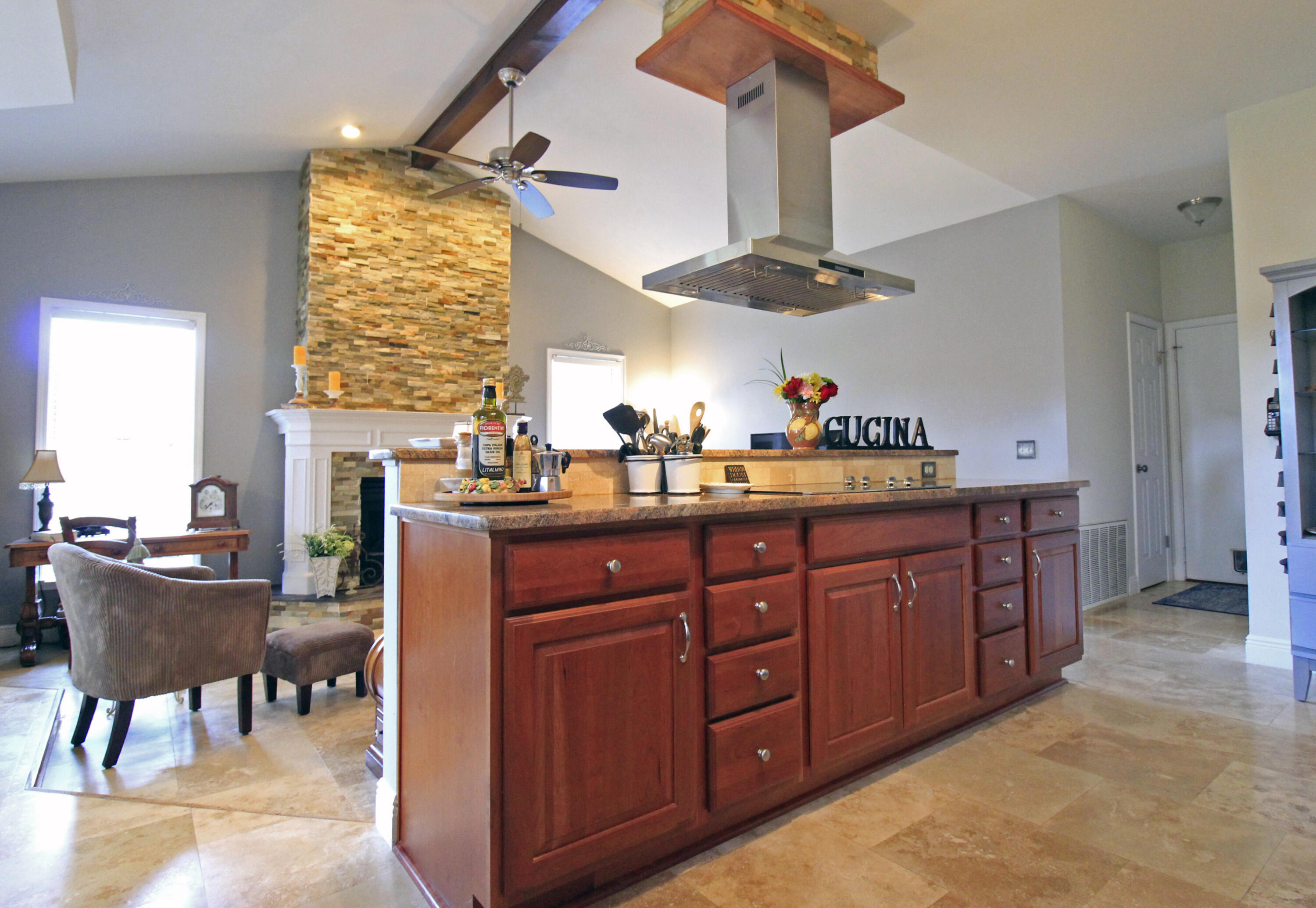 SOUTHWIND PH VI UNIT 45 - Residential