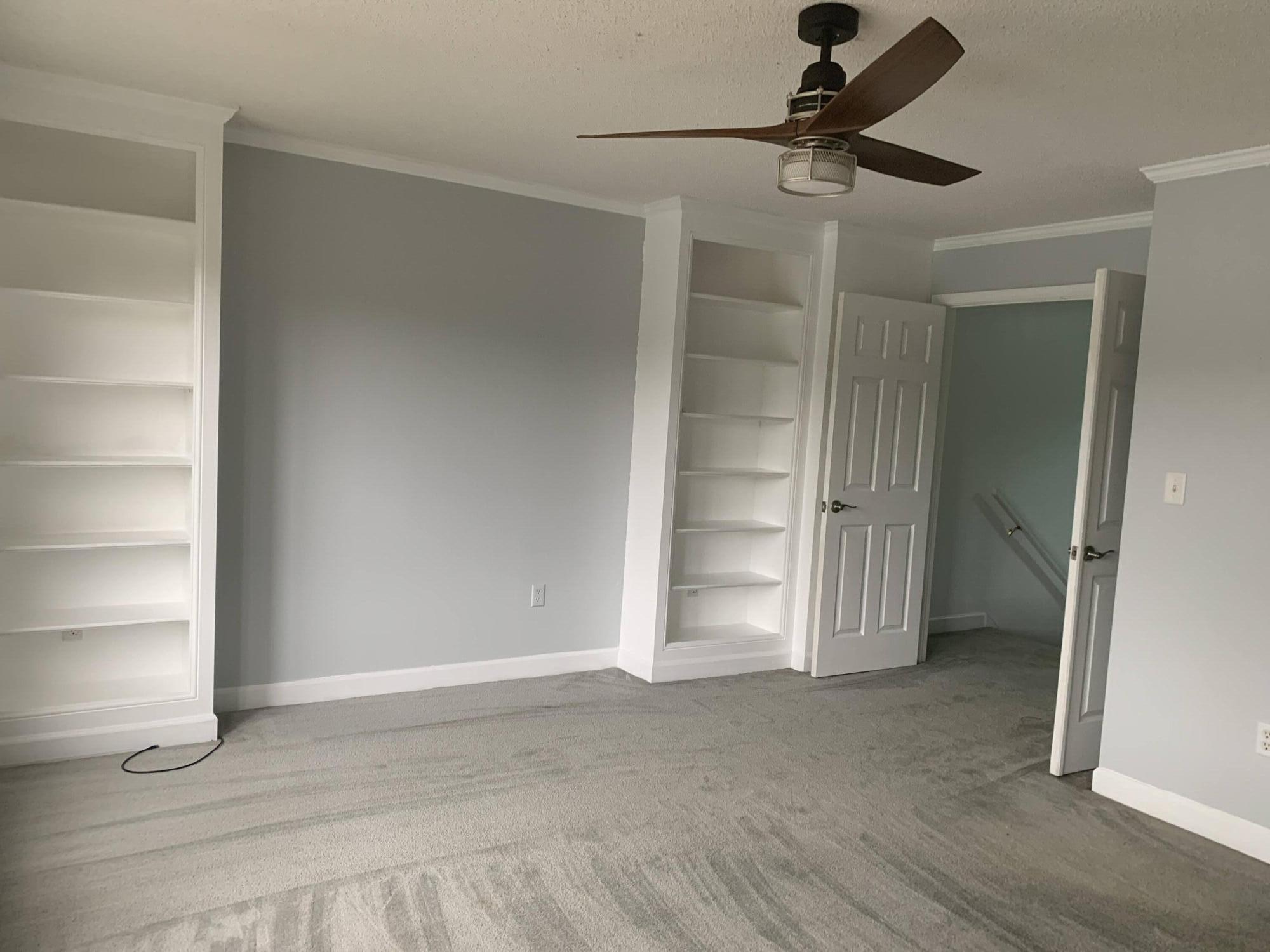 LAKESIDE VILLAGE - Residential Lease