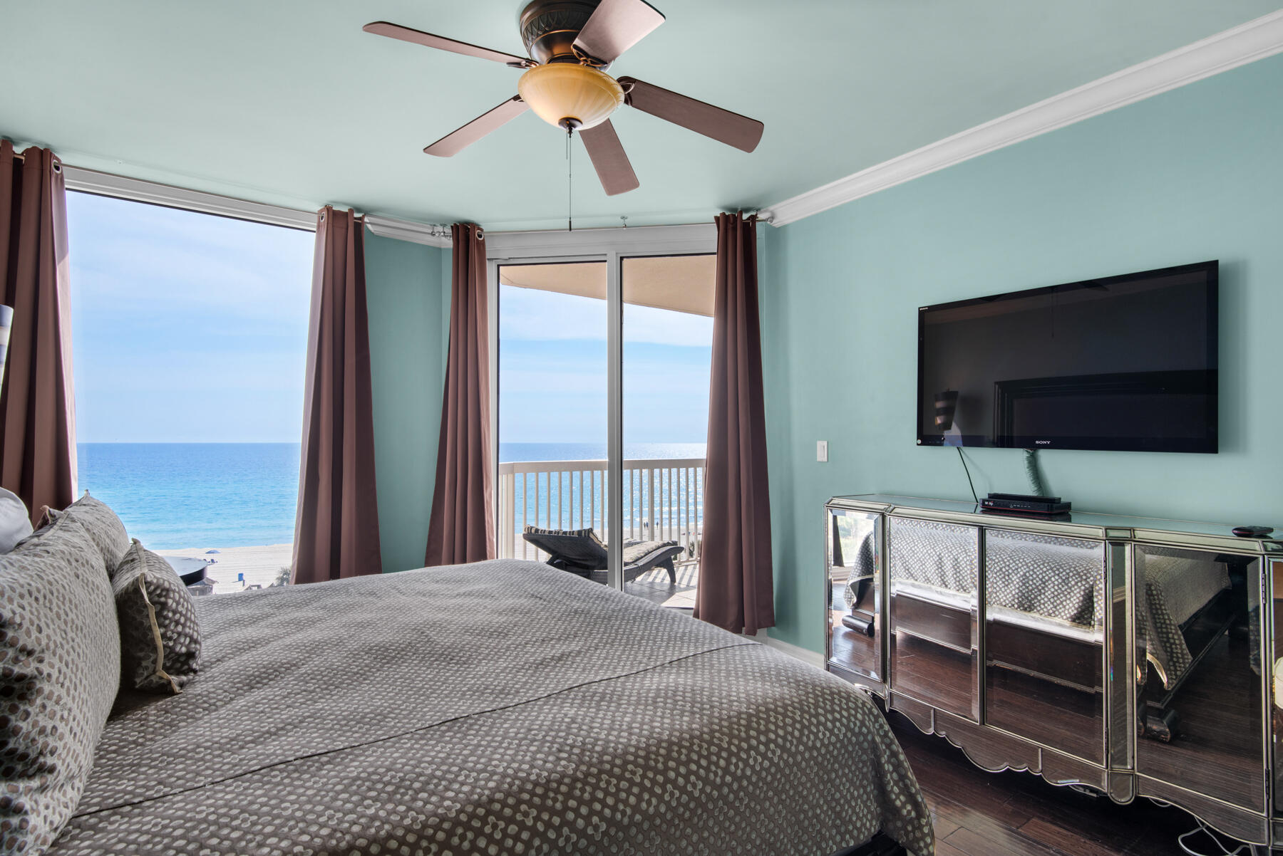 ST. MAARTEN AT SILVER SHELLS - Residential