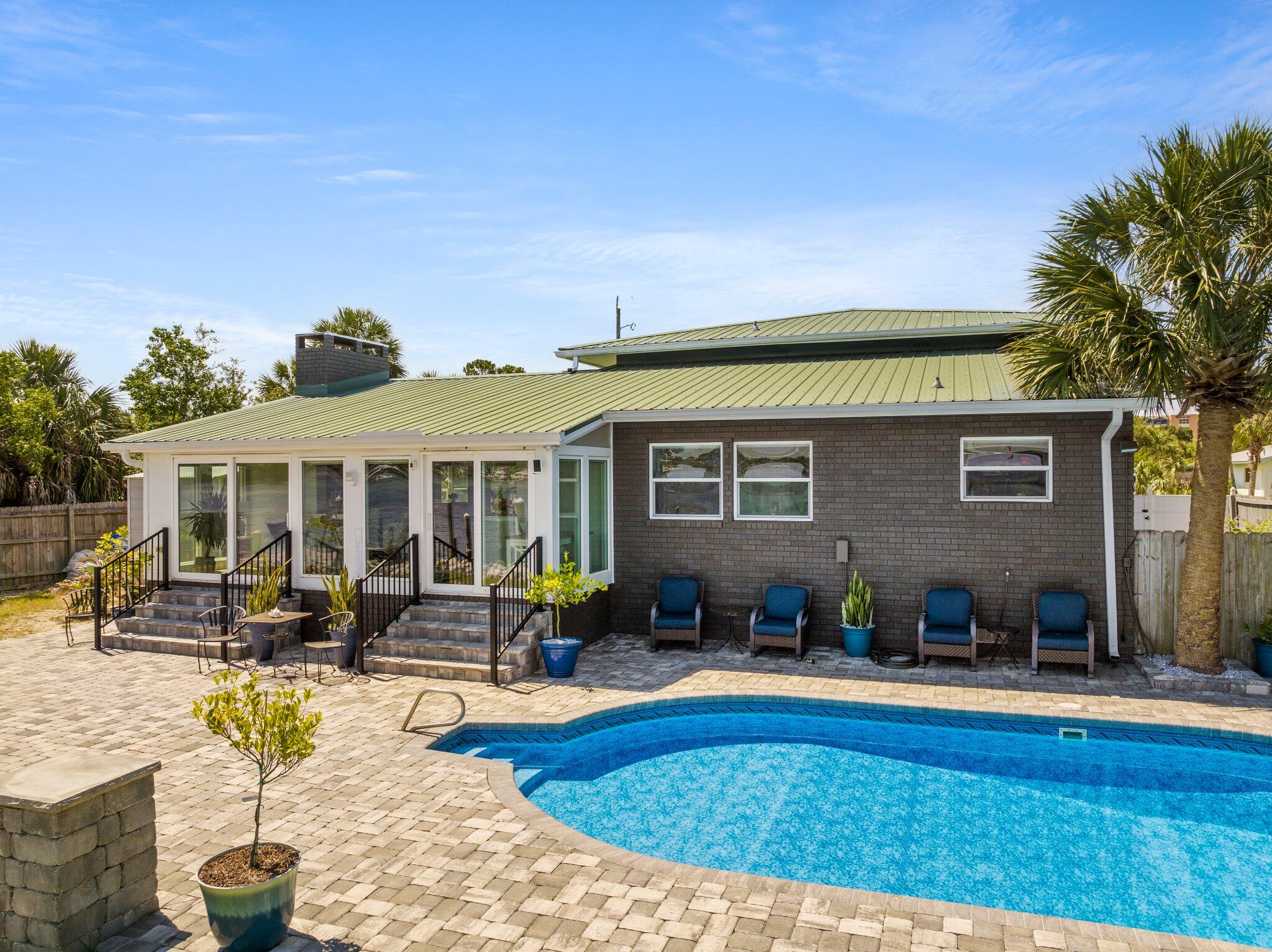 SANTA ROSA ISLAND - Residential