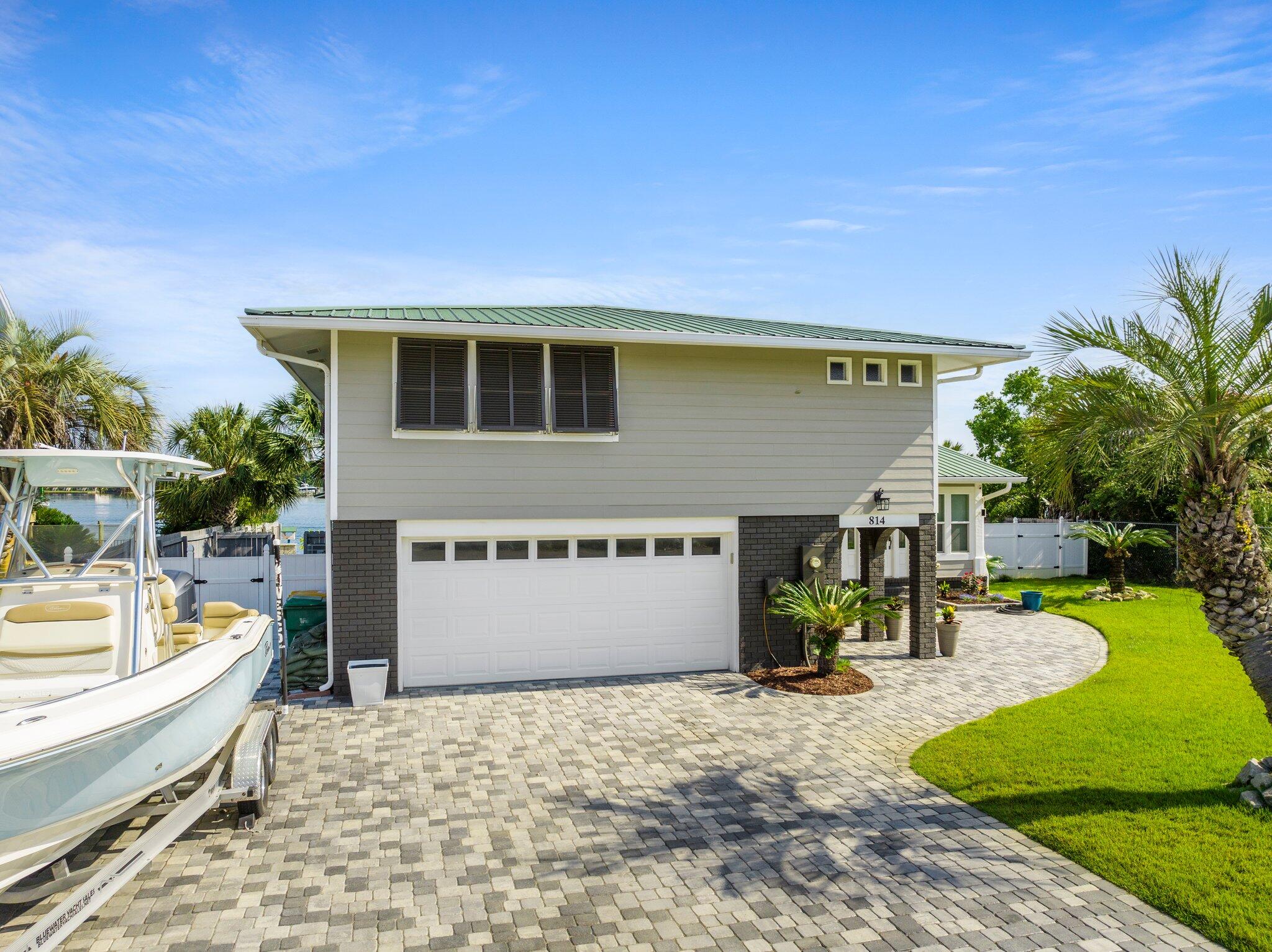 SANTA ROSA ISLAND - Residential