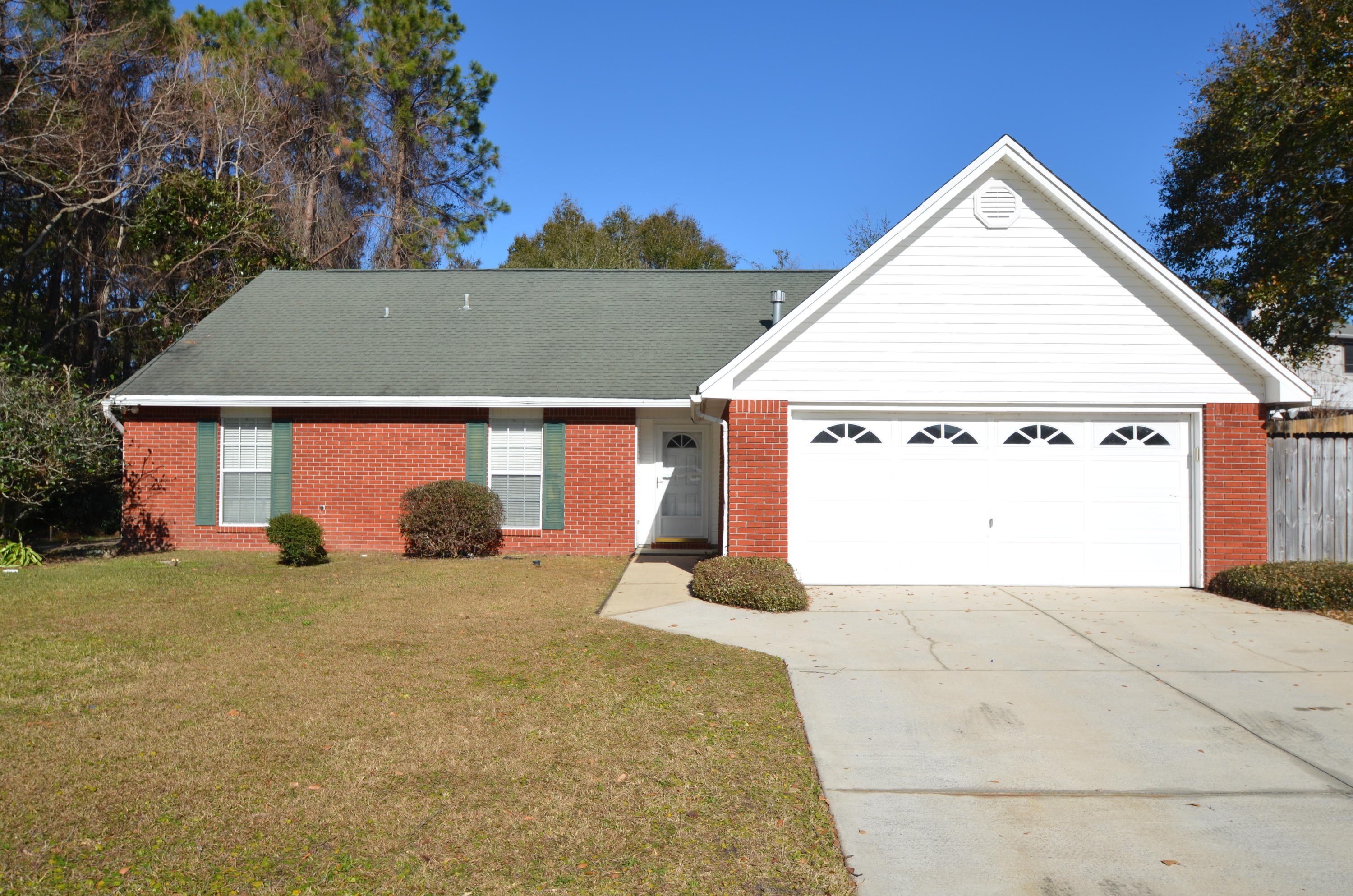 MARINERS COVE - Residential