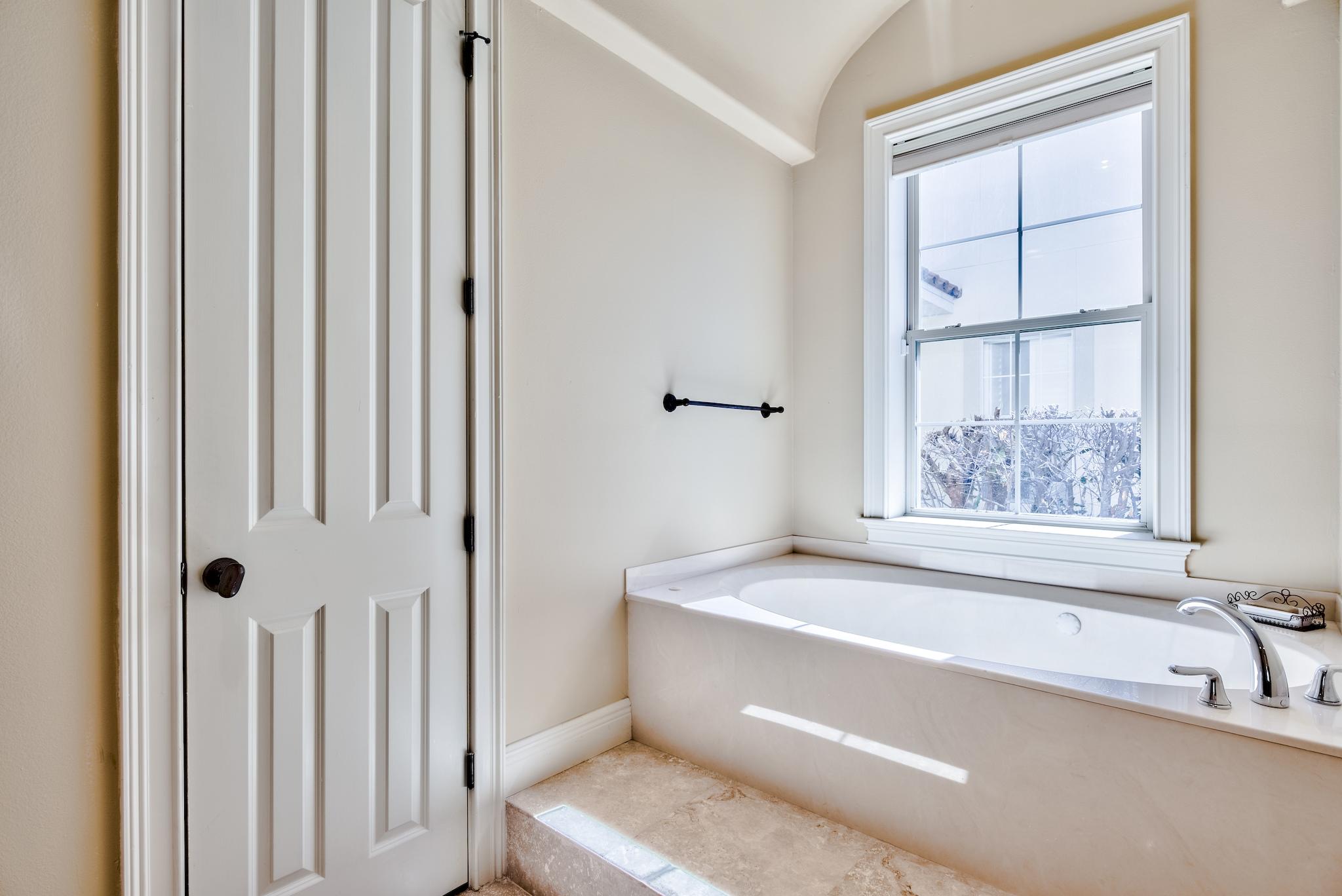 EMERALD BAY PH 1A - Residential