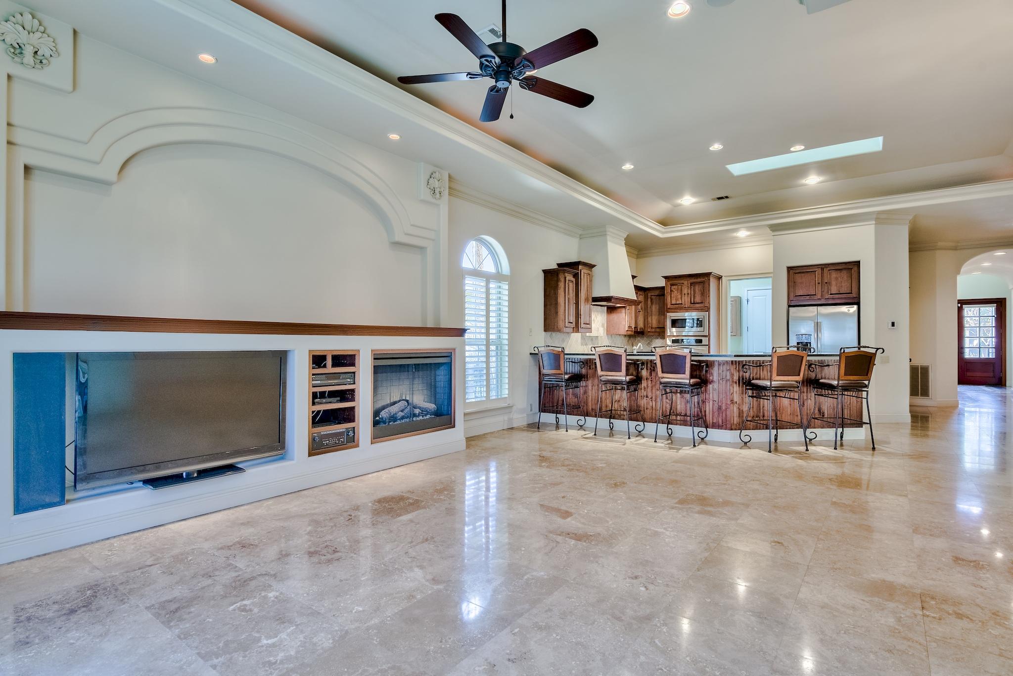 EMERALD BAY PH 1A - Residential