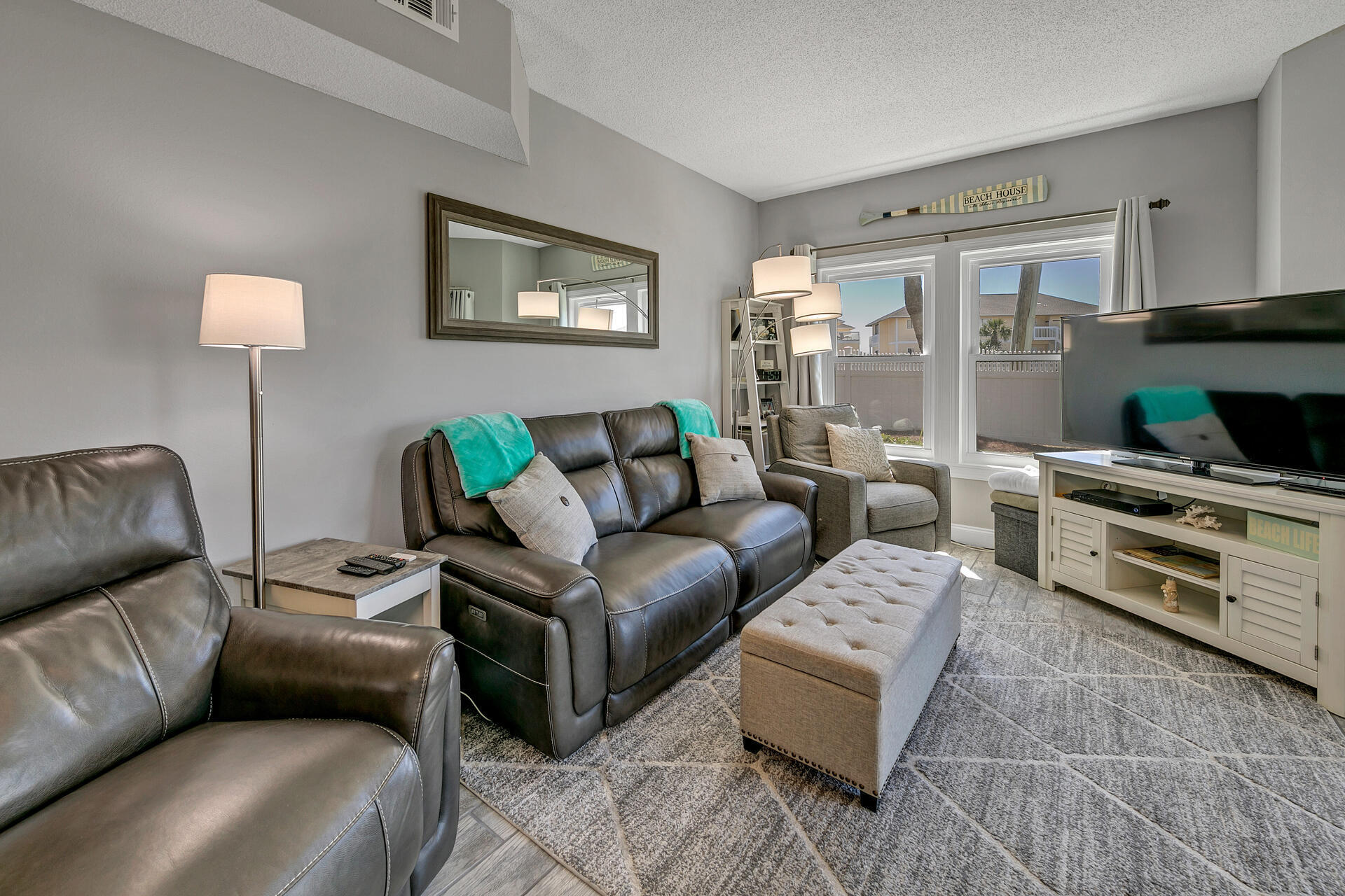 SANDPIPER COVE PH 25 - Residential