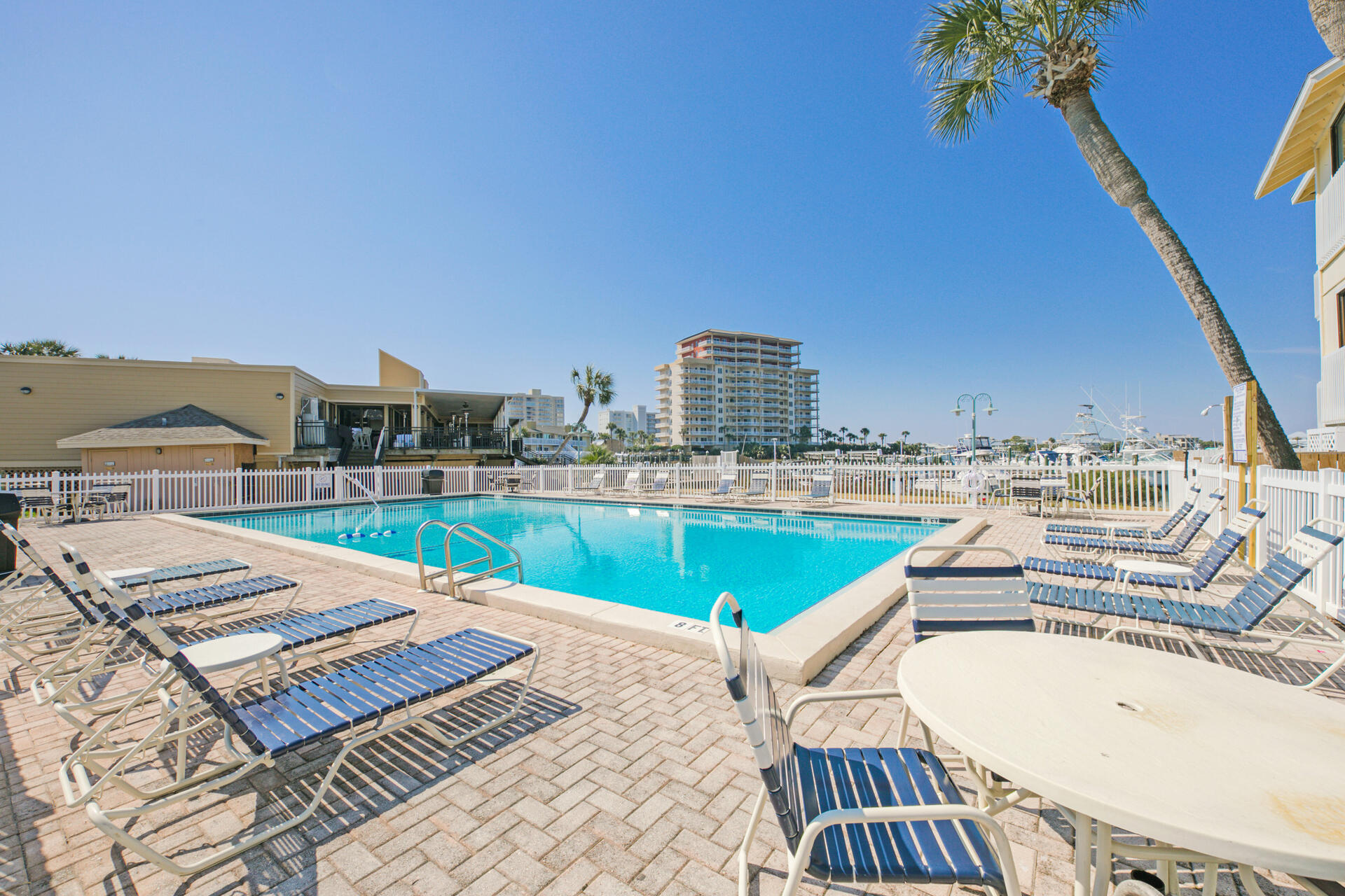 SANDPIPER COVE PH 25 - Residential