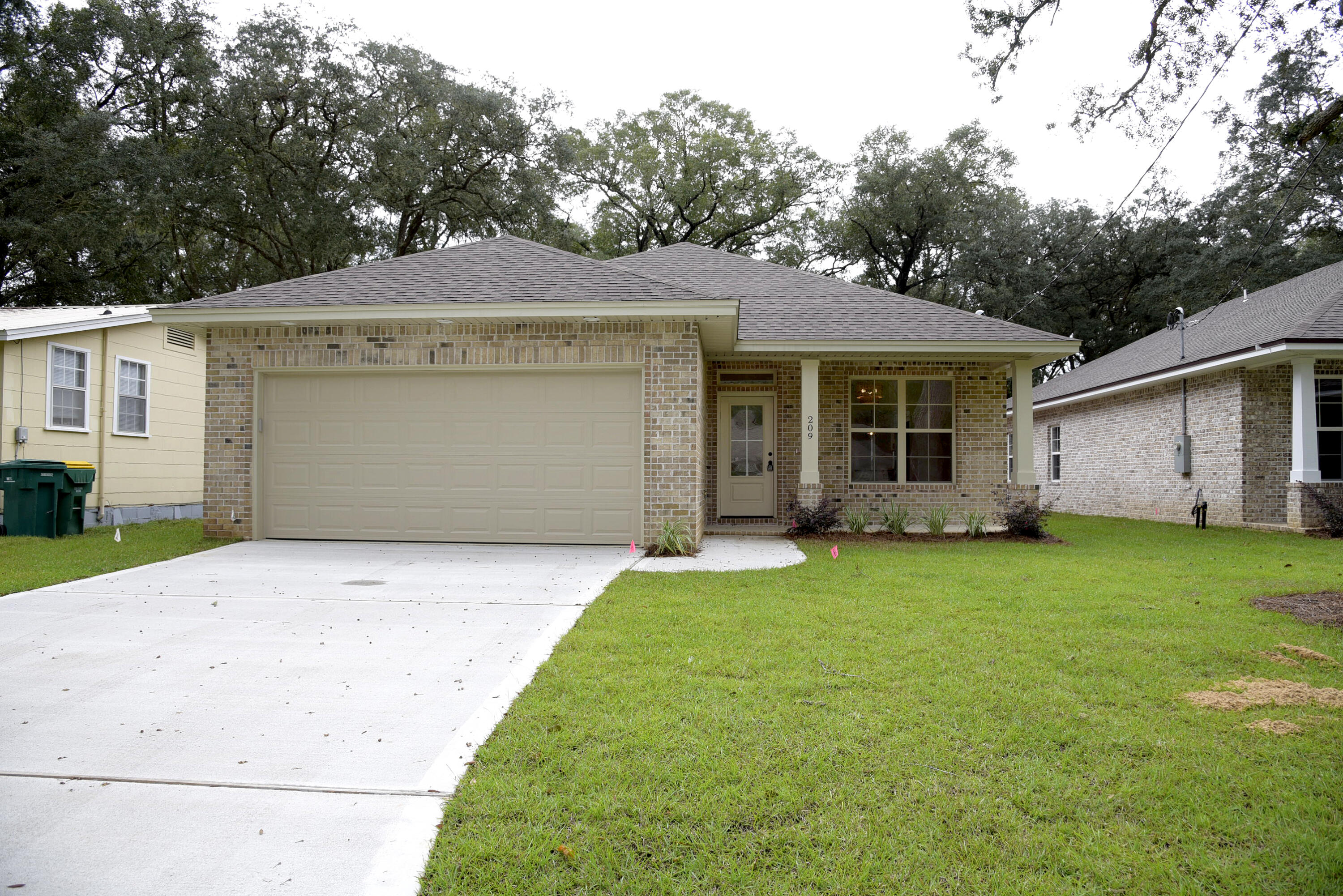 This is your chance to rent a brand new home! Beautiful 4 bedroom 2 bath home in the heart of Niceville. This home offers a great open floor plan with a spacious open living/kitchen combination. Plenty of room for entertaining! Kitchen features stainless appliances (Ice maker not warranted) and granite countertops. There is an abundance of cabinet and counter space. There are frayed ceilings in the main living room and master bedroom. Enjoy the delightful master suite with double vanities, large walk in shower and separate garden tub. All bedrooms have large closets and neutral colored carpet. Fully privacy fenced backyard for all your outdoor activities. Finish this great home off with a 2 car garage! Owner will consider pets with approved application.  Any pet must be spayed/neutered, housebroken and current on all shots. NO SMOKING! Any person 18 years old or older must apply separately. Tenants required to carry renter's liability insurance.