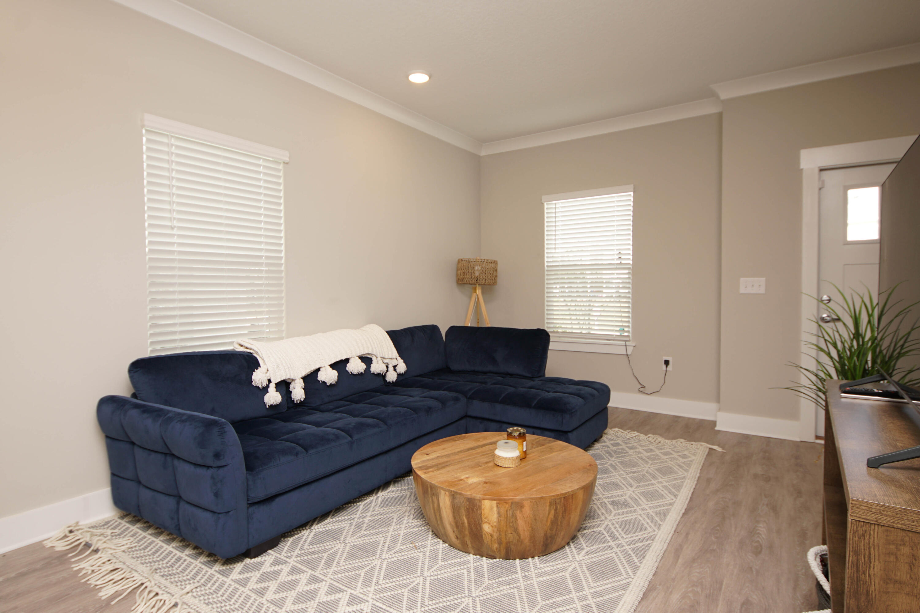 VERANDAS OF FREEPORT, THE - Residential Lease