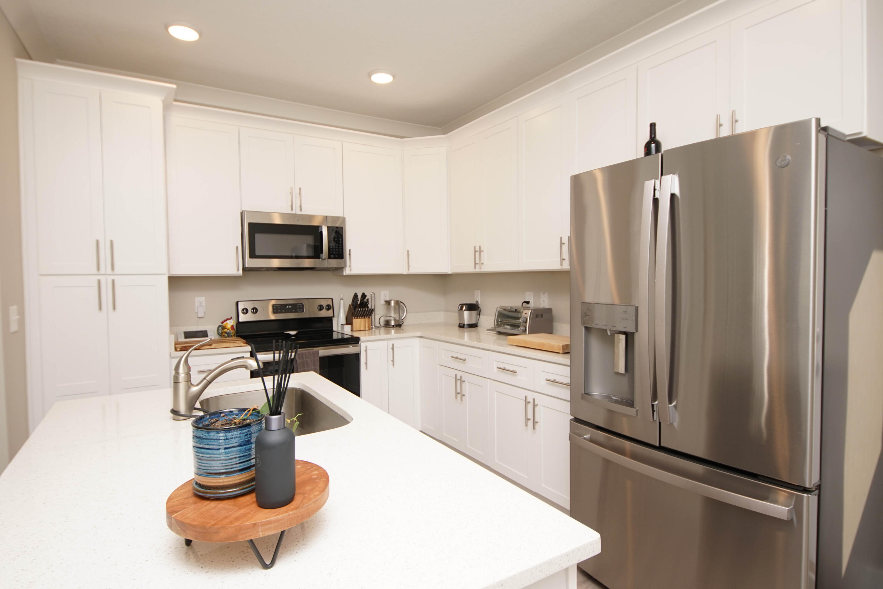 VERANDAS OF FREEPORT, THE - Residential Lease