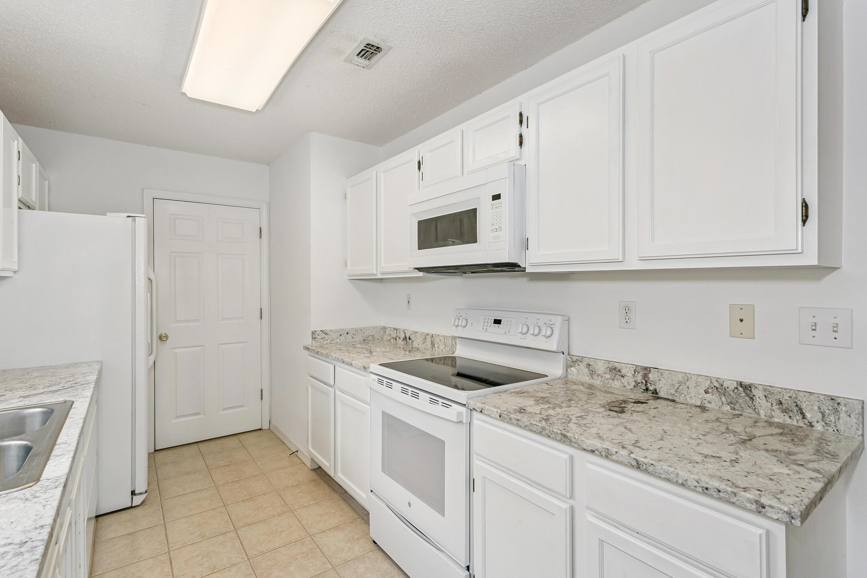 WINDING CREEK EST PH III - Residential