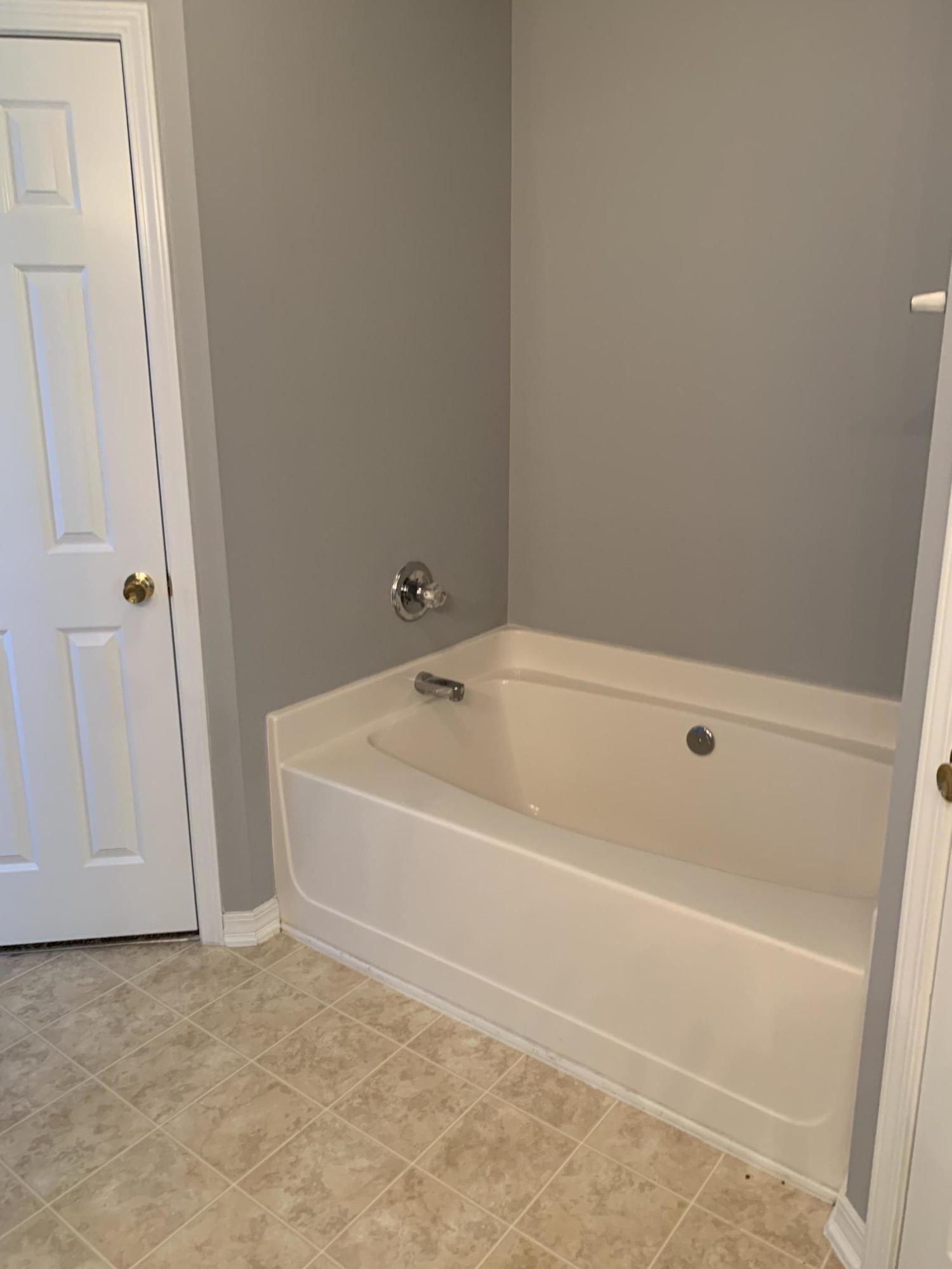 NORTHVIEW ESTATES 5TH ADDN - Residential Lease