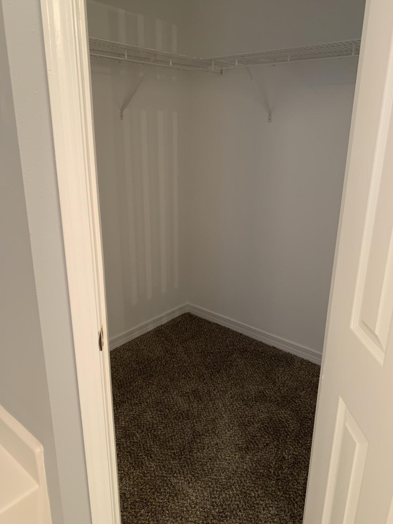 NORTHVIEW ESTATES 5TH ADDN - Residential Lease