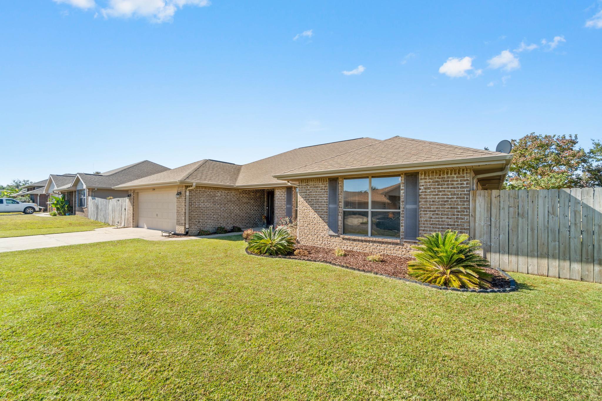 BAY PINES - Residential
