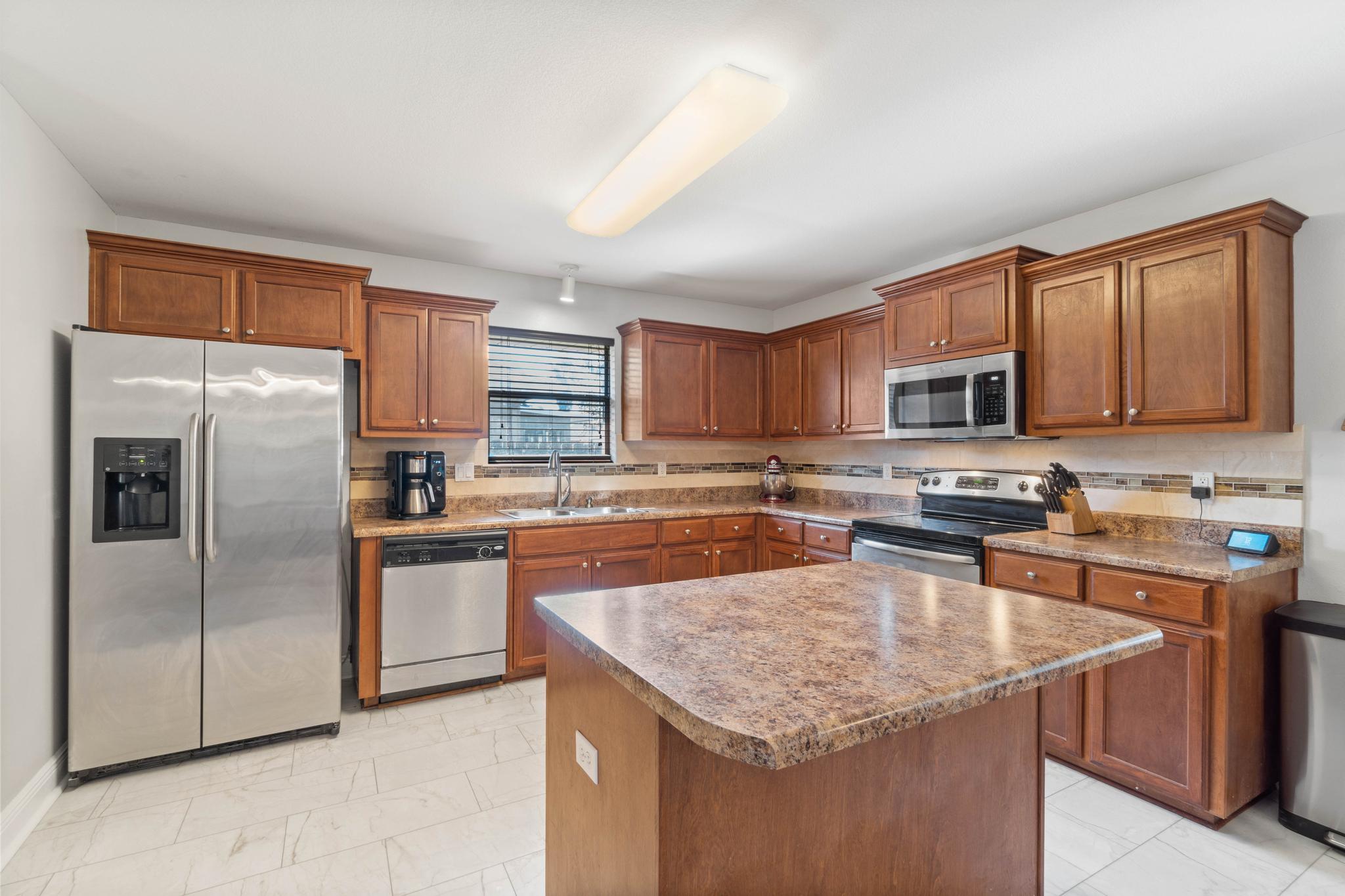 BAY PINES - Residential