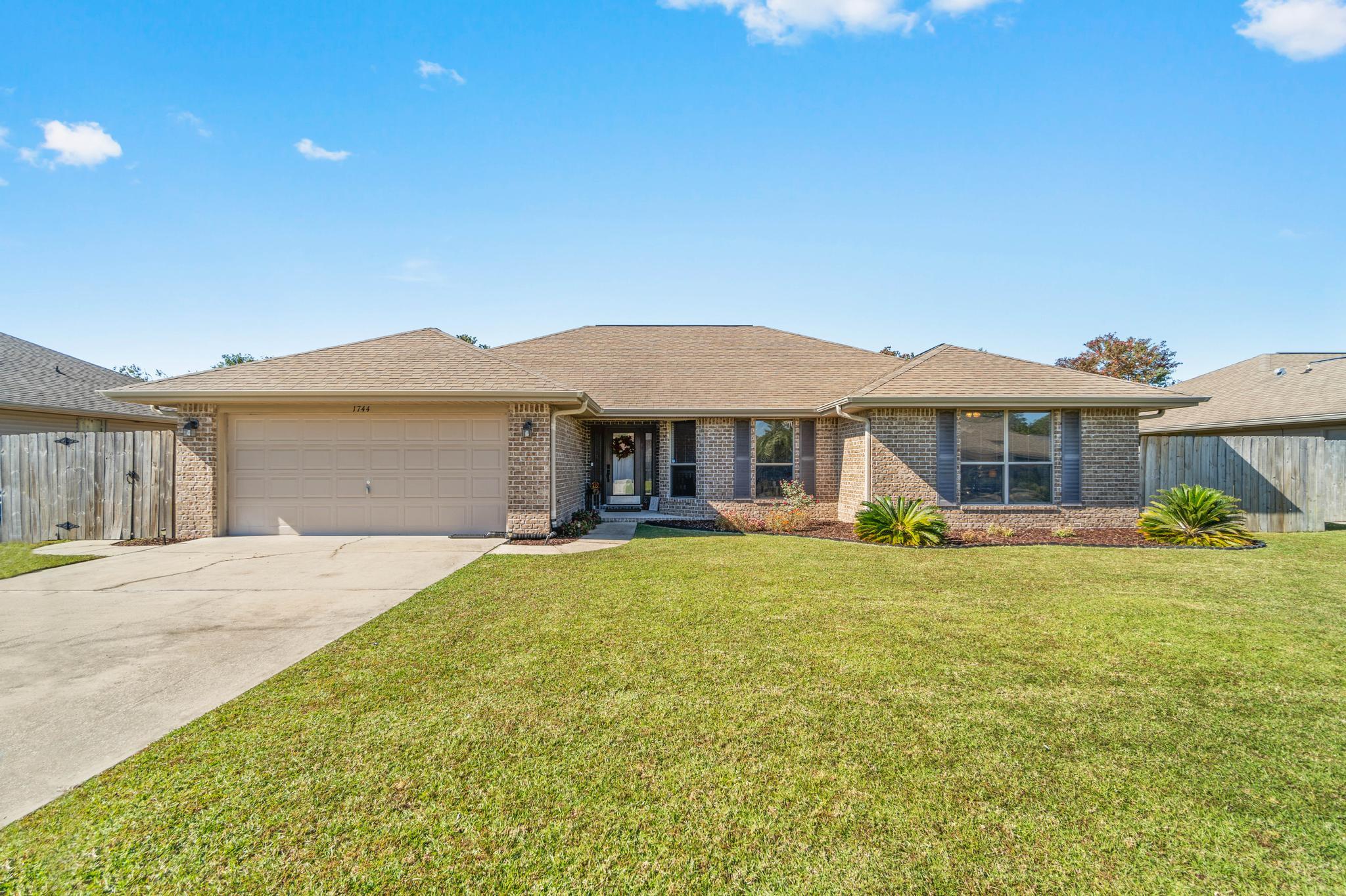 BAY PINES - Residential