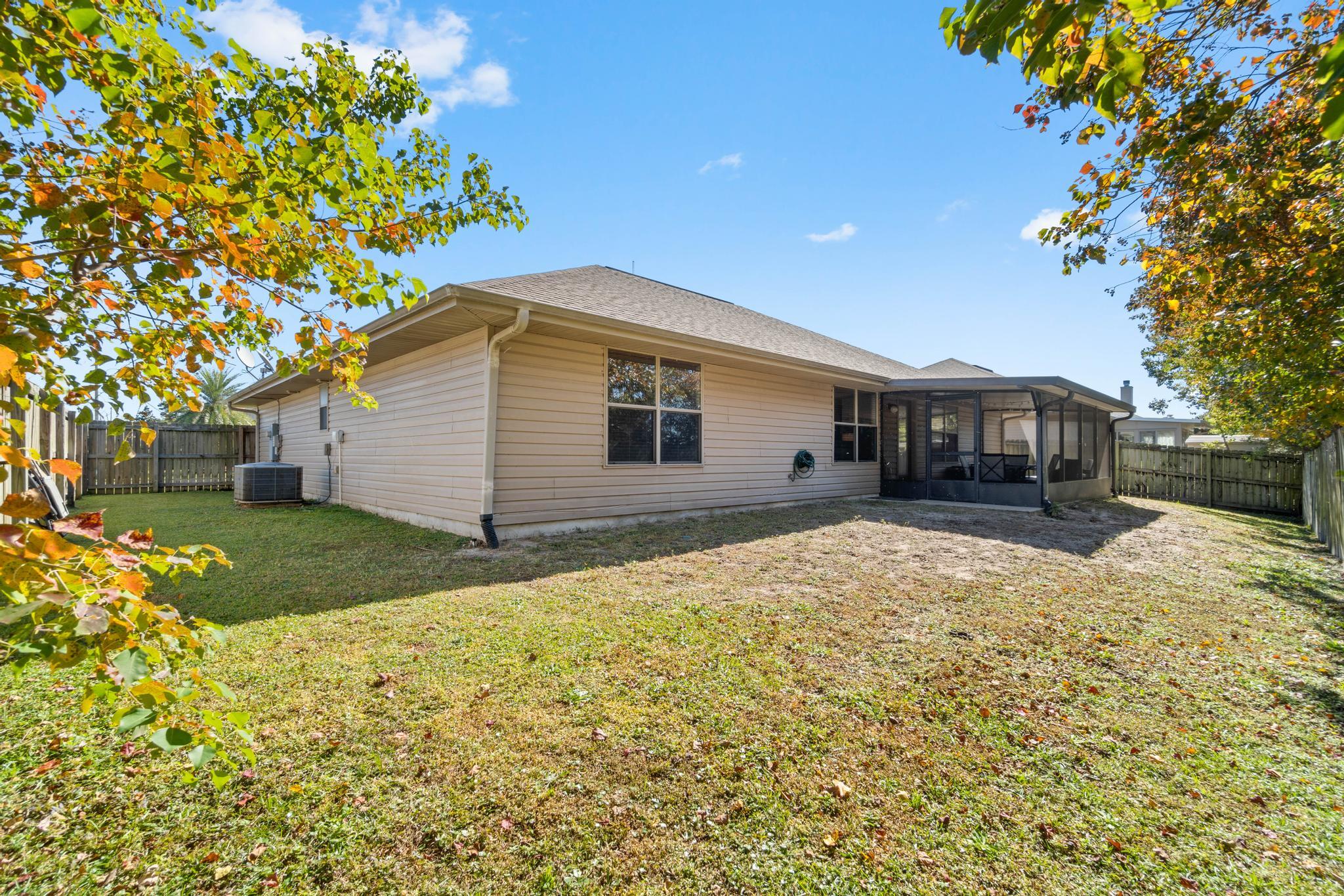 BAY PINES - Residential