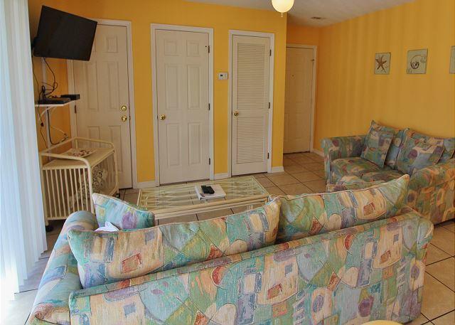 BEACHSIDE VILLAS CONDO - Residential
