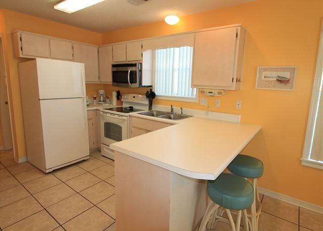 BEACHSIDE VILLAS CONDO - Residential