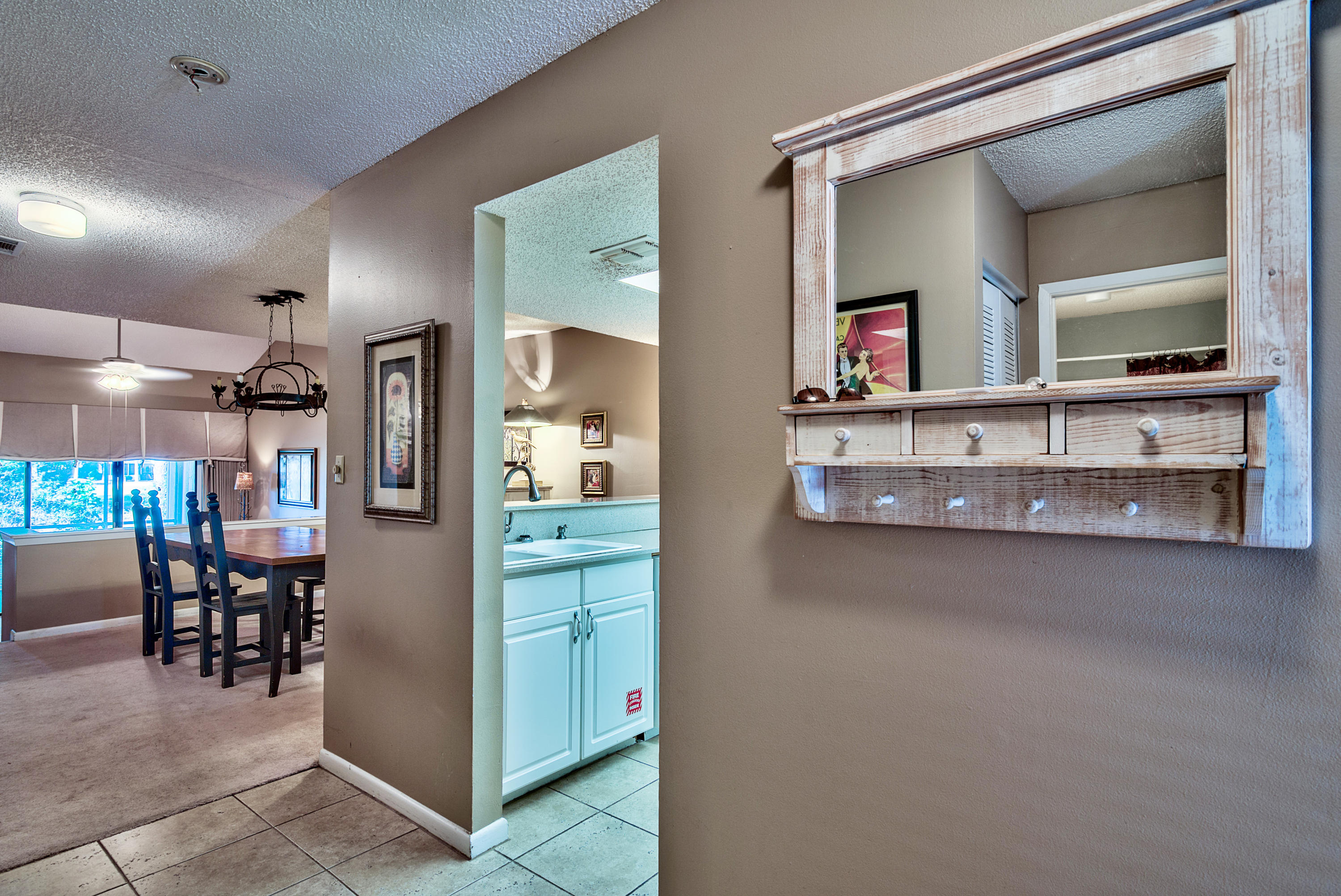 BAYOU VILLAGE CONDO PH 2 - Residential Lease