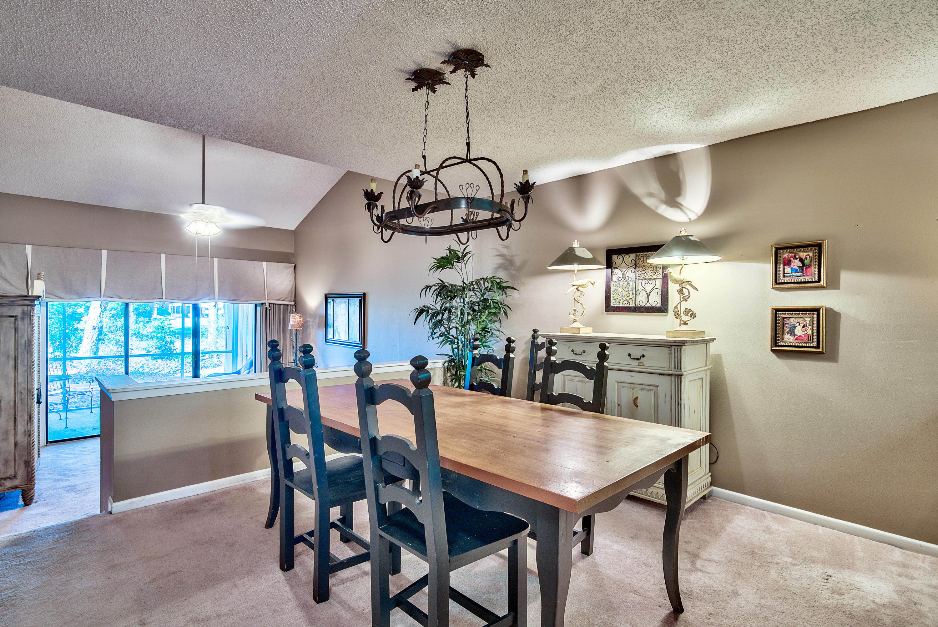 BAYOU VILLAGE CONDO PH 2 - Residential Lease