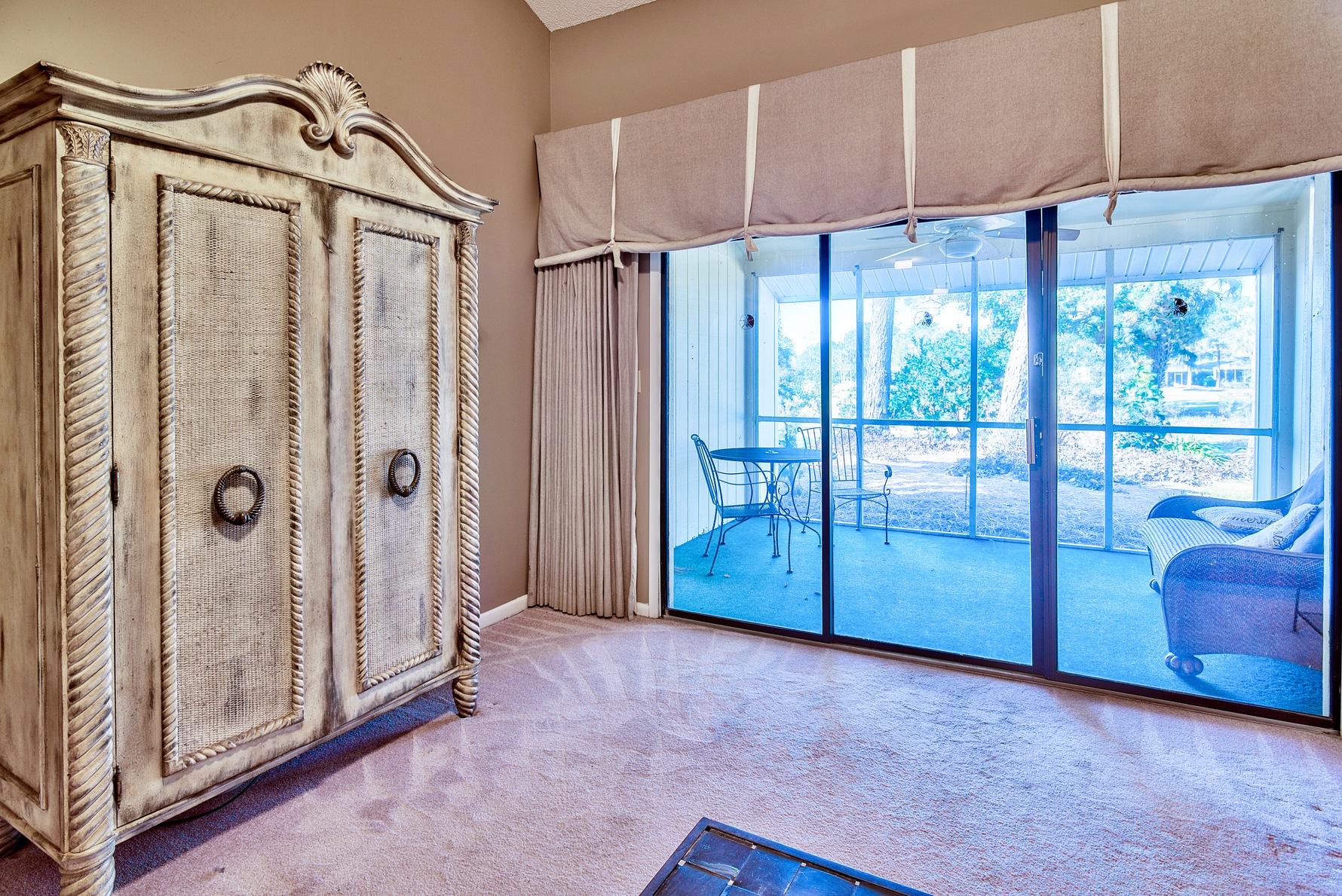 BAYOU VILLAGE CONDO PH 2 - Residential Lease