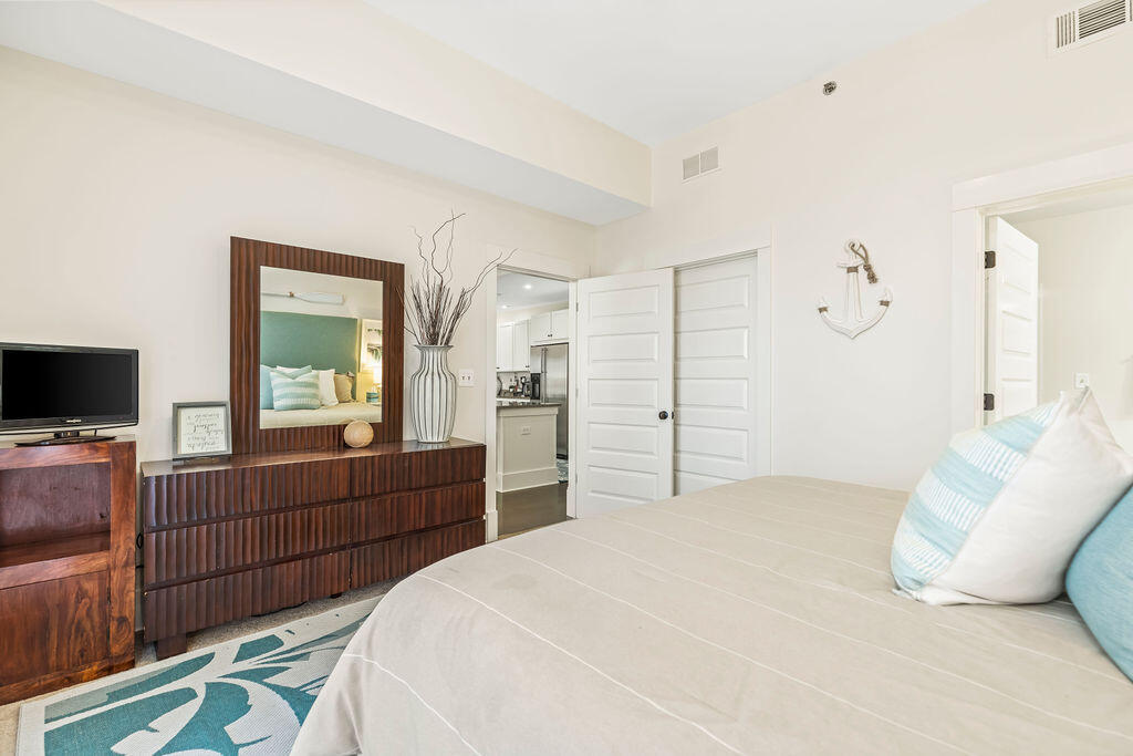 REDFISH VILLAGE - Residential