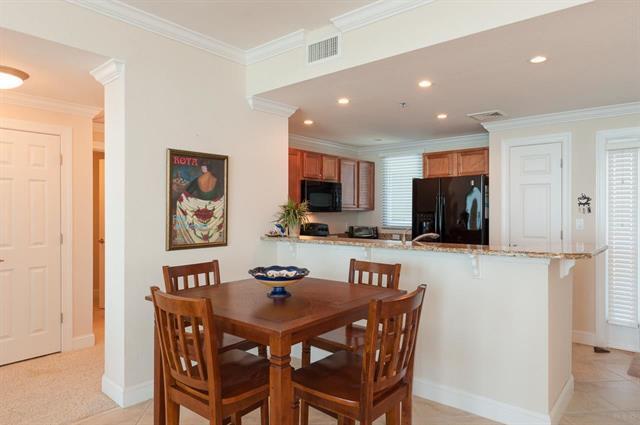 EMERALD DOLPHIN - Residential
