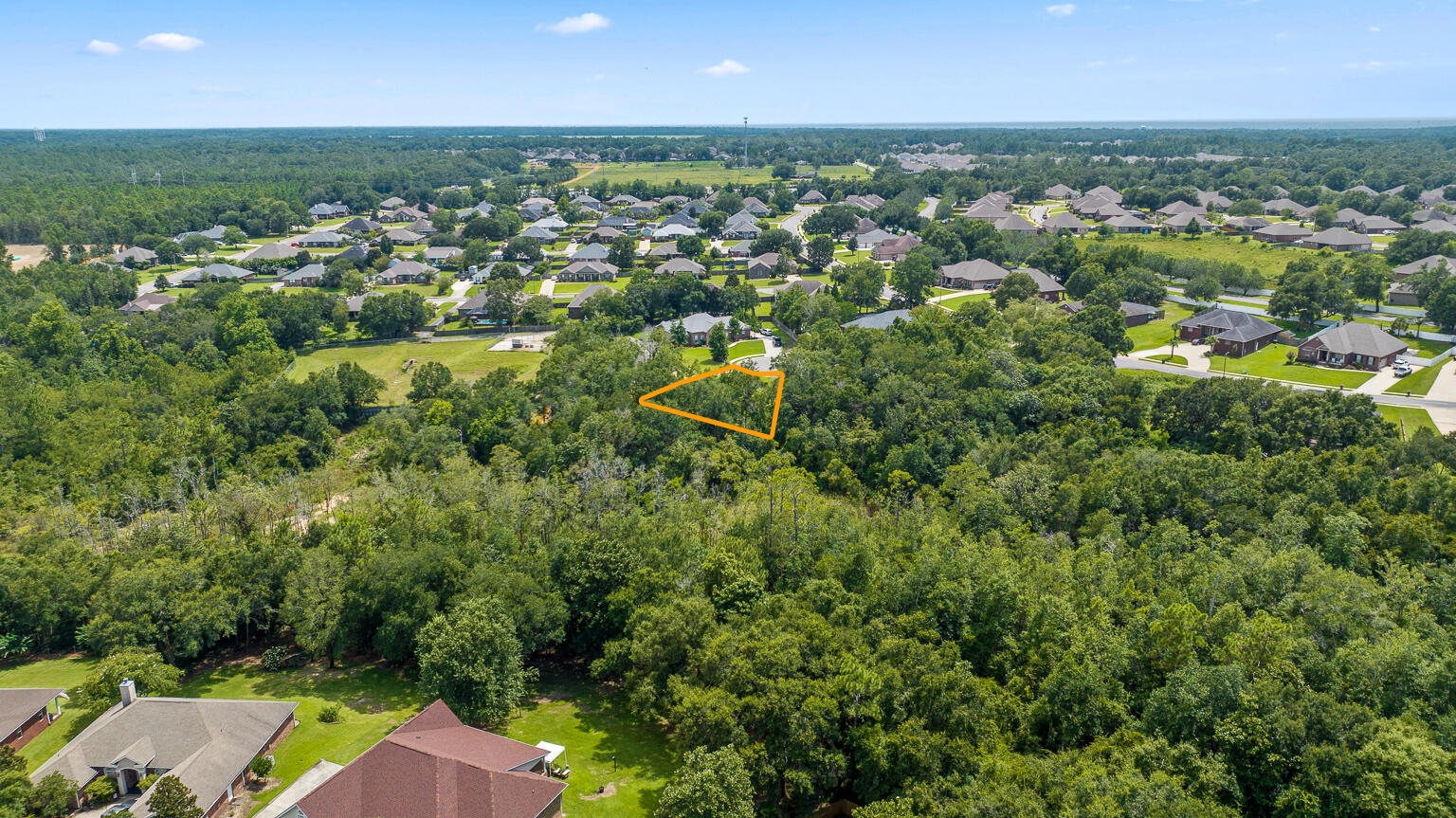 Looking for the perfect lot to build your dream home? This lot nestled on a quiet Cul de sac in the gated Habersham community is waiting for you! 0.67 acres of partially cleared land ready for your plans to come to life. Come check it out today!