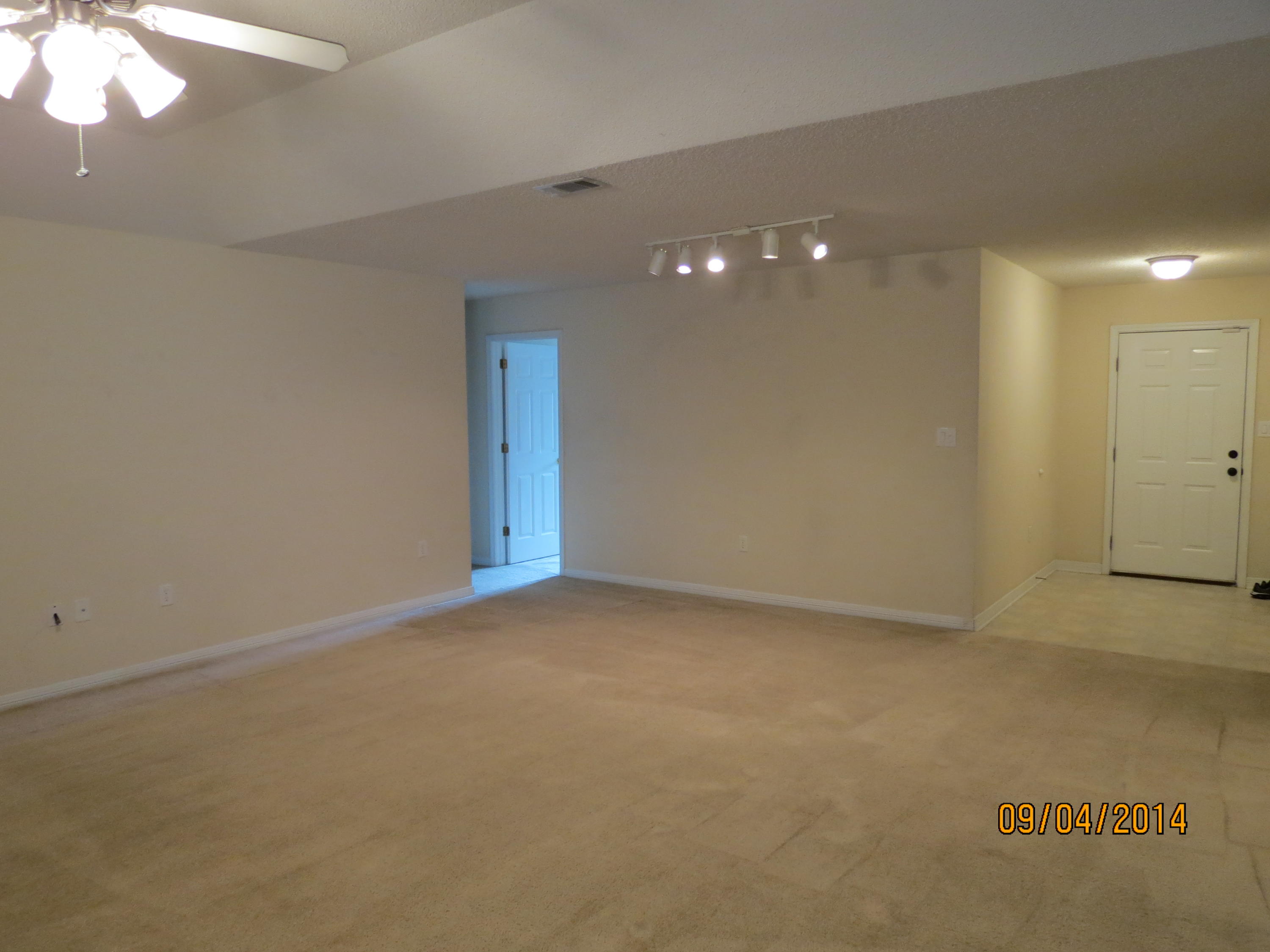 FAIRCHILD ESTATES - Residential Lease