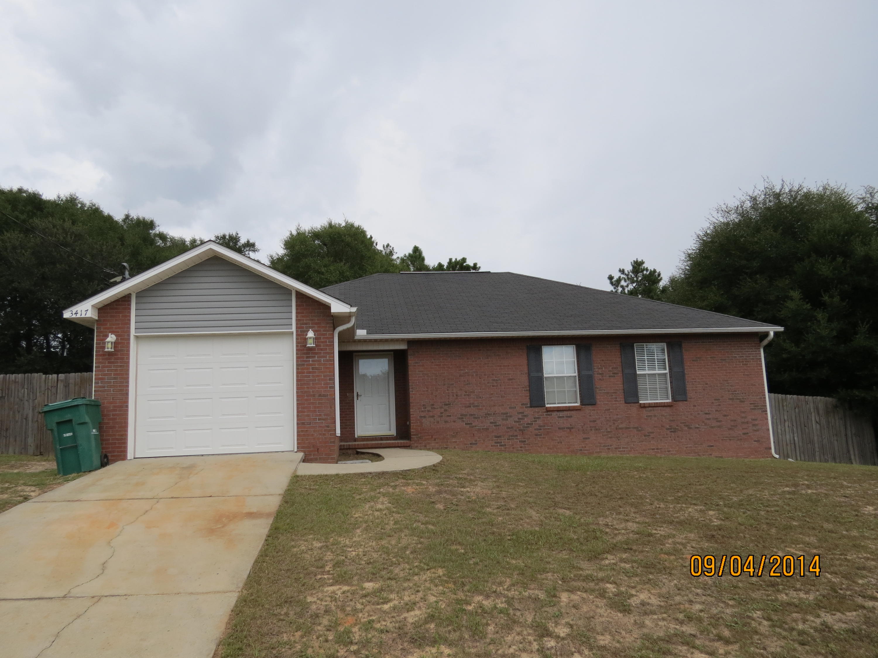FAIRCHILD ESTATES - Residential Lease