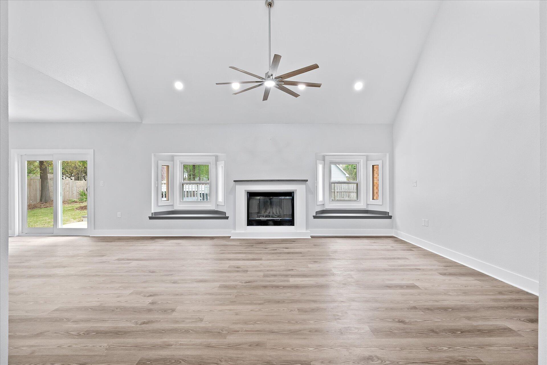RAINTREE ESTATES #2 - Residential