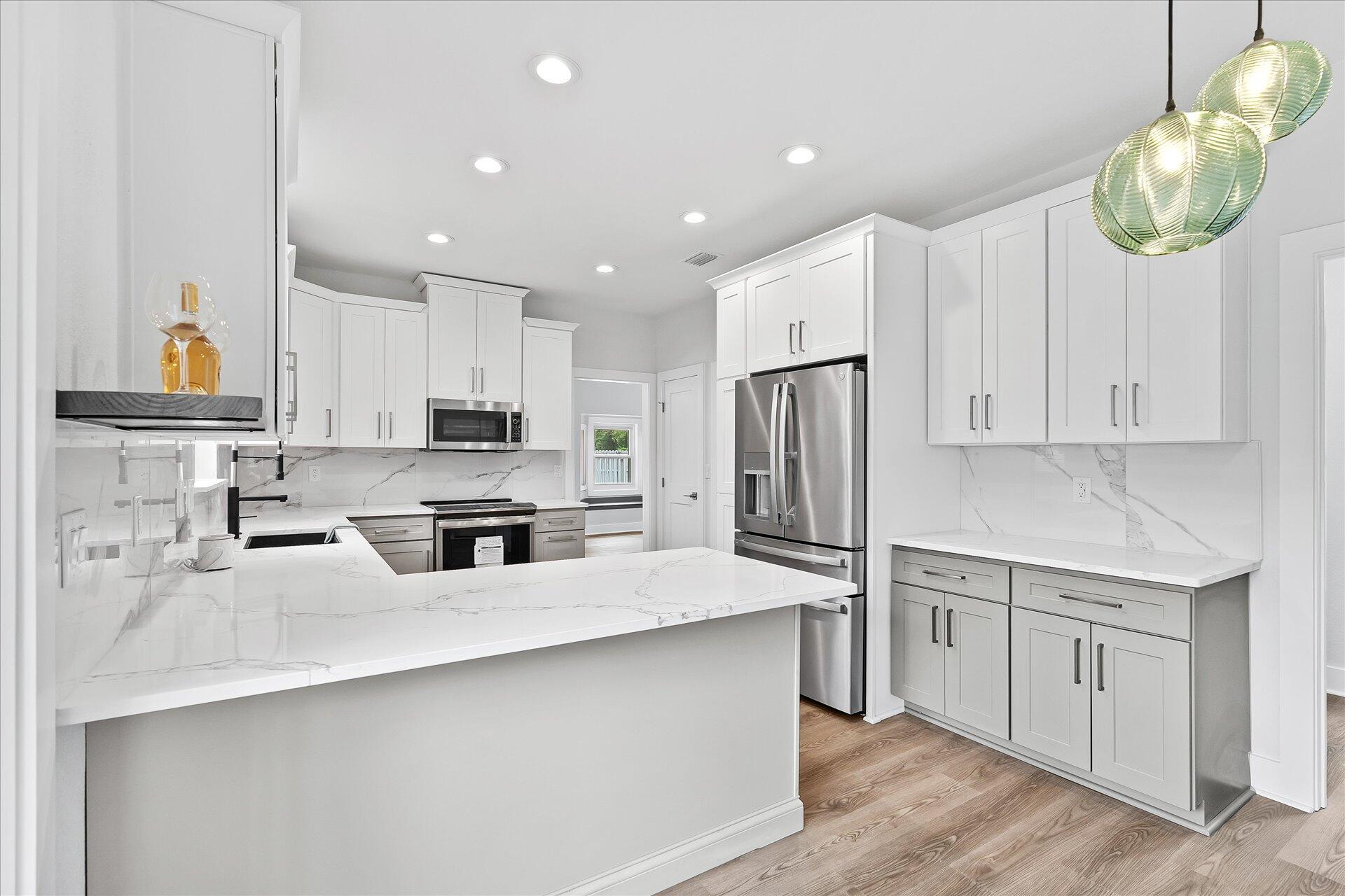 RAINTREE ESTATES #2 - Residential