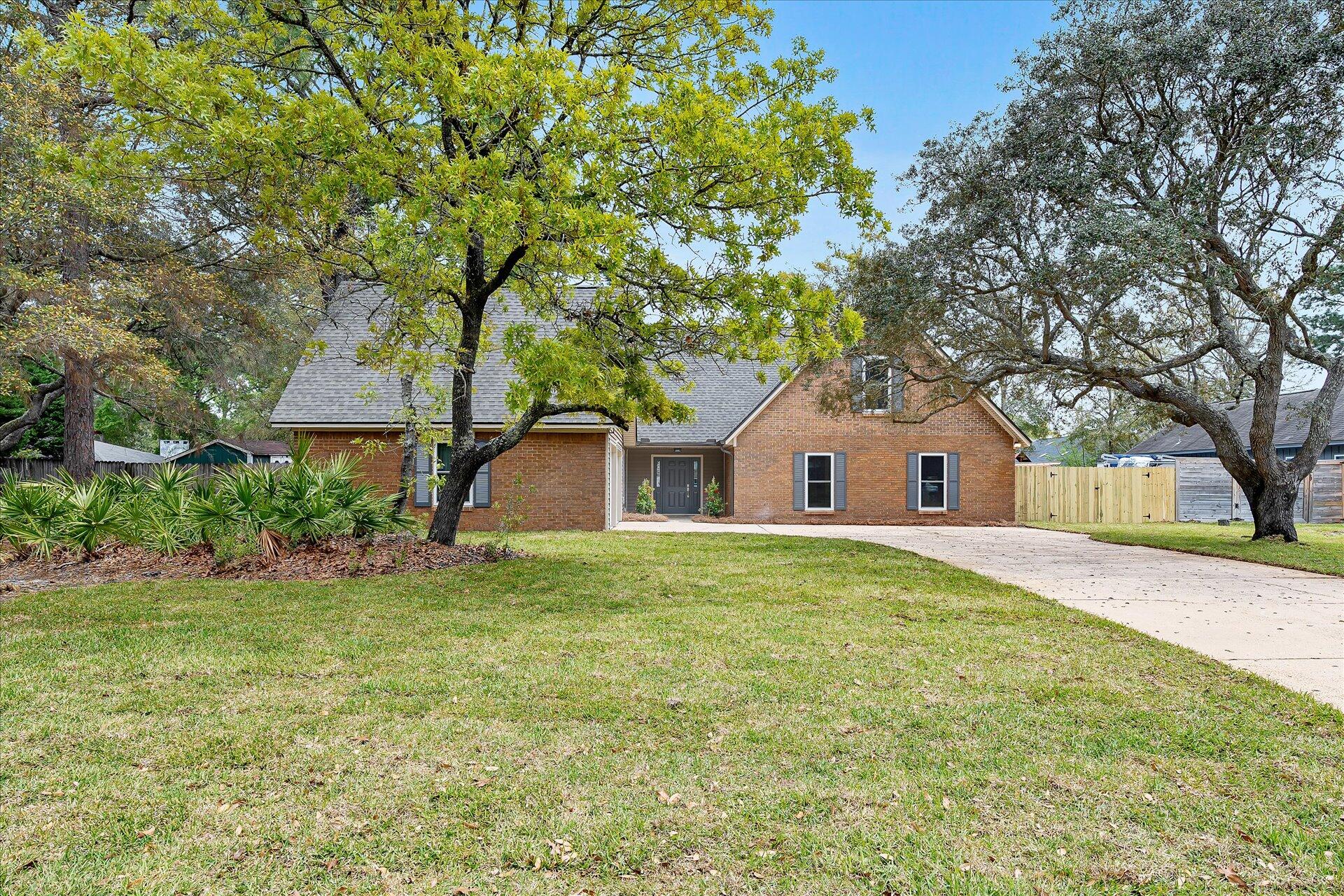 RAINTREE ESTATES #2 - Residential