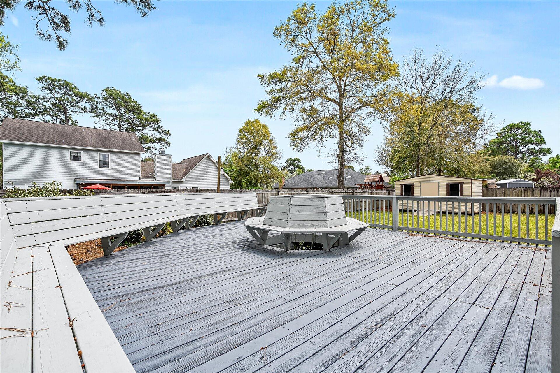 RAINTREE ESTATES #2 - Residential