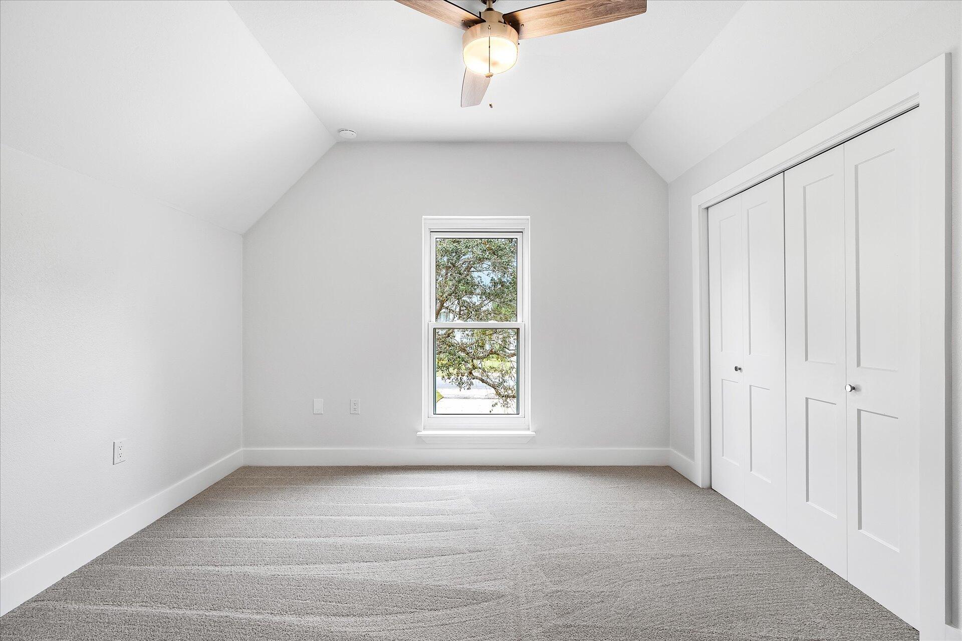 RAINTREE ESTATES #2 - Residential