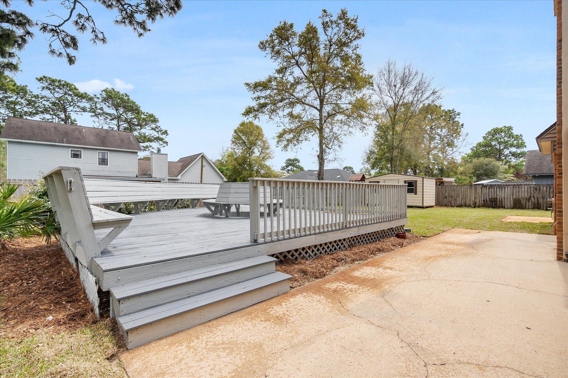 RAINTREE ESTATES #2 - Residential