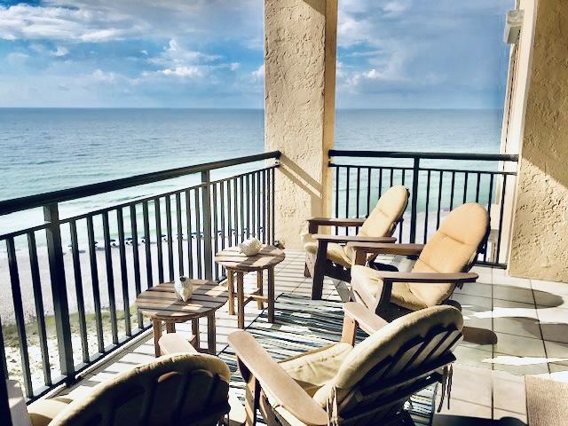 THIS IMMACULATE CONDO IS CURRENTLY NOT A RENTAL!!  YOUR BUYERS WILL FALL IN LOVE WITH THE VIEWS AND PRICED BELOW ANY 3BR CURRENTLY ON THE MARKET!  SOLD FULLY FURNISHED AND REMODELED WITH RENTAL PROJECTIONS OF $50K+  END UNITS IN NAVARRE TOWERS ARE PRIVATE AND THIS ONE HAS BEST FLOOR PLAN ON THE GULF. HUGE 3 BEDROOM 2 BATH WITH UNOBSTRUCTED VIEWS ALL THE WAY TO DESTIN. BUILT IN WET BAR AND CLOSETS GALORE. TOTALLY RENOVATED AND RARELY USED...NEW FURNISHINGS W/SUNBRELLA FABRIC! ENJOY SOME OF THE BEST WATER VIEWS (FROM EVERY WINDOW) THAT NAVARRE HAS TO OFFER. ABSOLUTELY STUNNING!! NAVARRE TOWERS IS GATED WITH TENNIS COURTS, FABULOUS POOL AREA, EASY BEACH WALKOVER...GENEROUS PARKING AND ON THE QUIETER SIDE OF NAVARRE!  DONT WAIT...WONT LAST LONG! [PROFESSIONALPHOTOS COMING]
