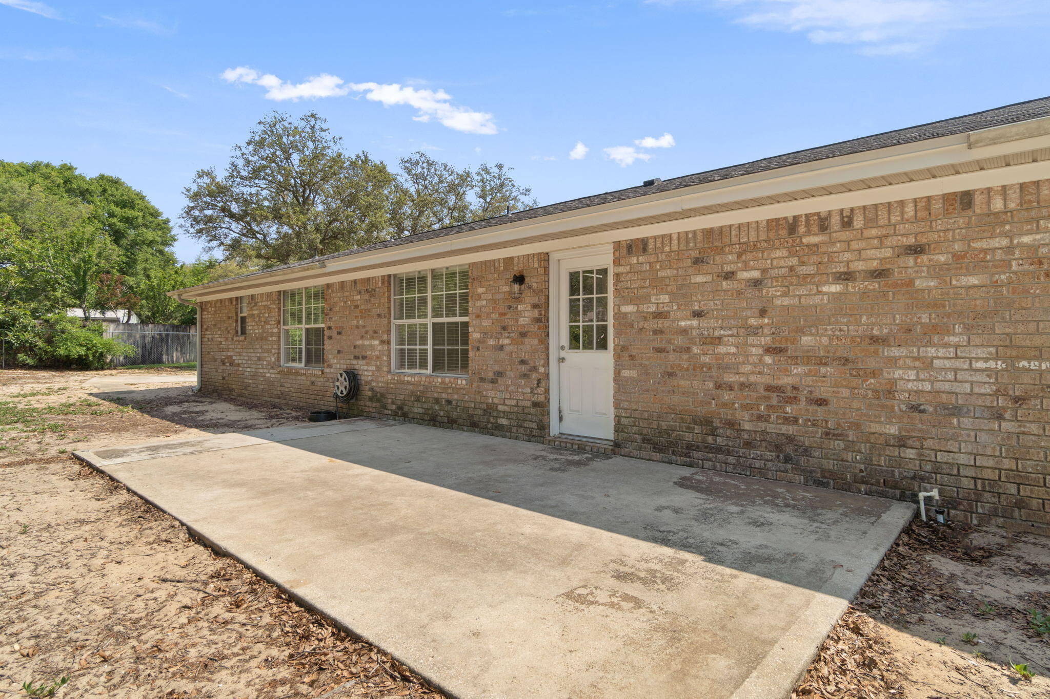 COUNTRY BREEZE ESTATES - Residential