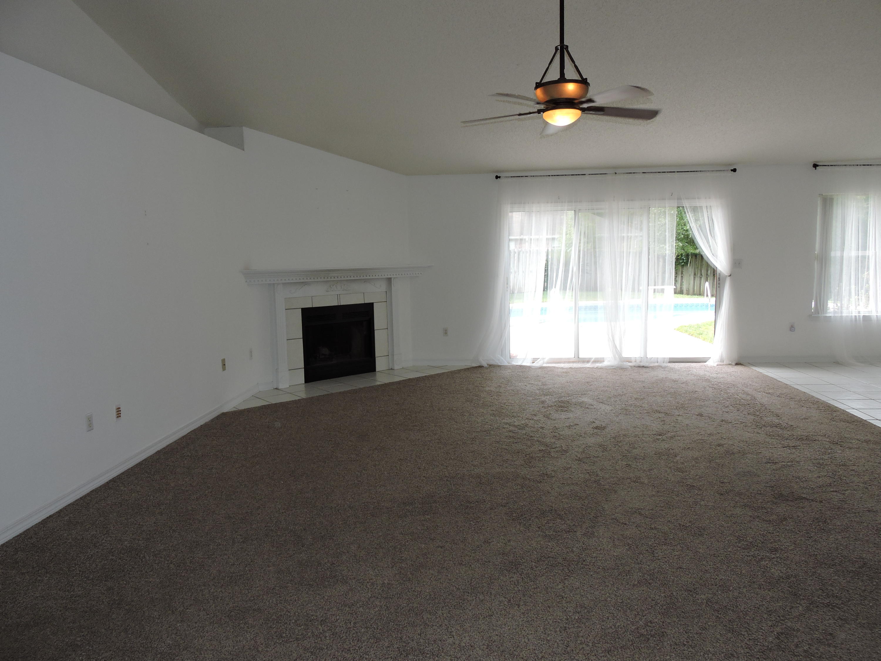 SILVER OAKS PH 1 - Residential Lease