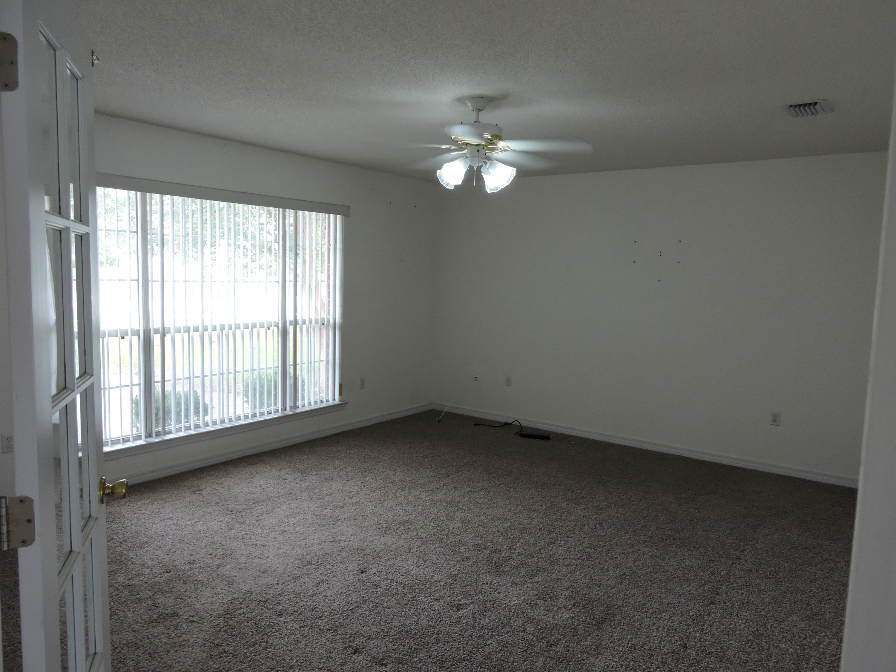SILVER OAKS PH 1 - Residential Lease