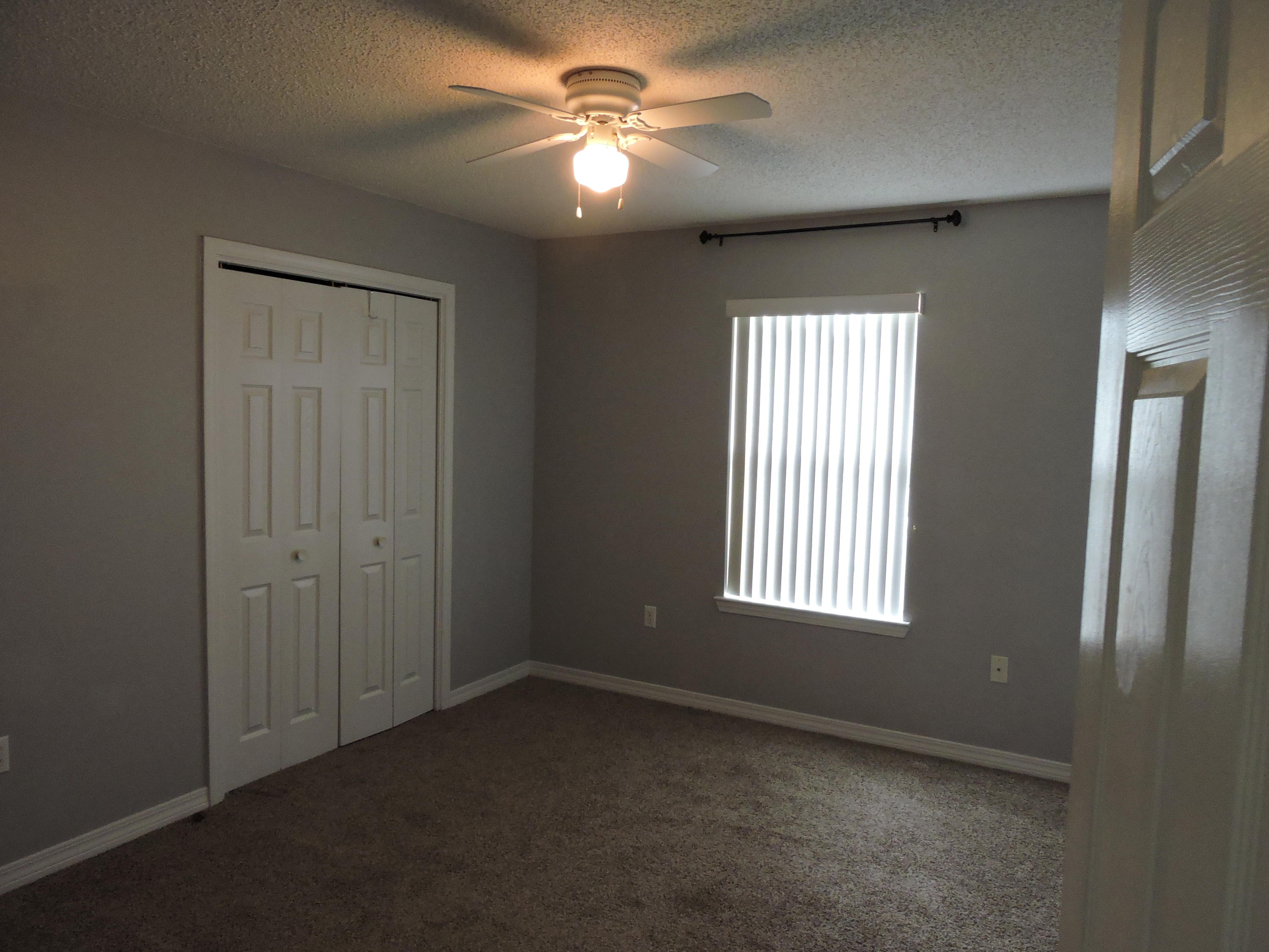 SILVER OAKS PH 1 - Residential Lease