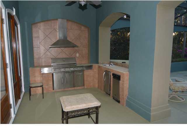 BAYTOWNE AVENUE - Residential Lease