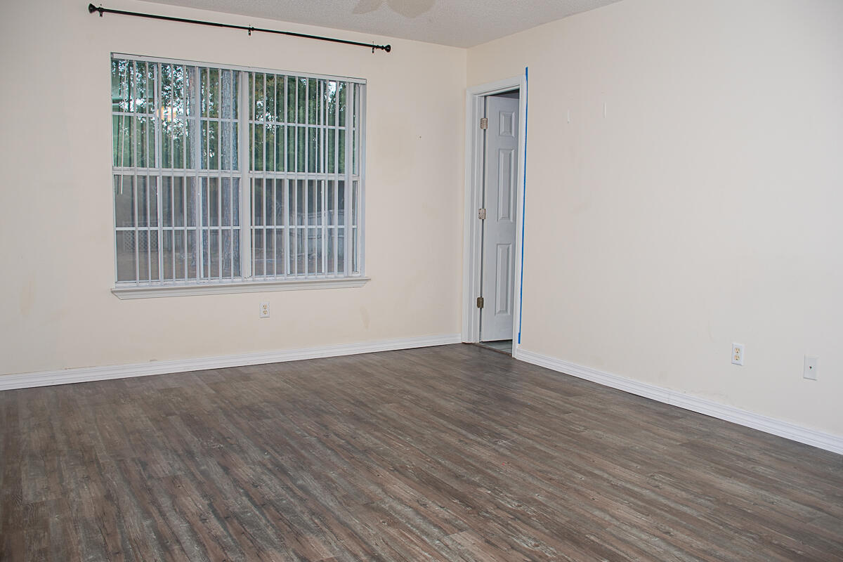 COUNTRYVIEW ESTATES 4TH ADDN PH 5 - Residential Lease